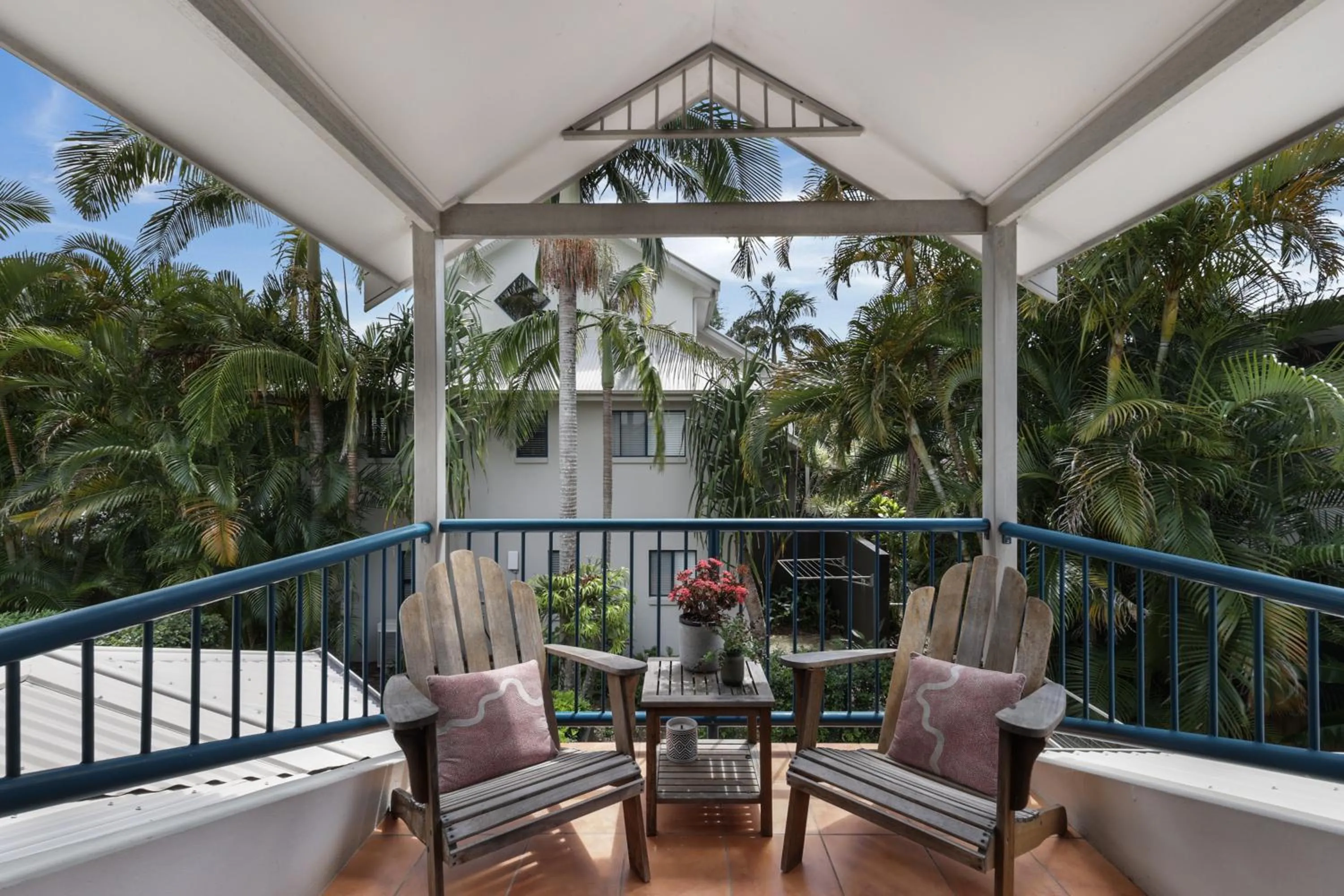 Balcony/Terrace in Gosamara Apartments