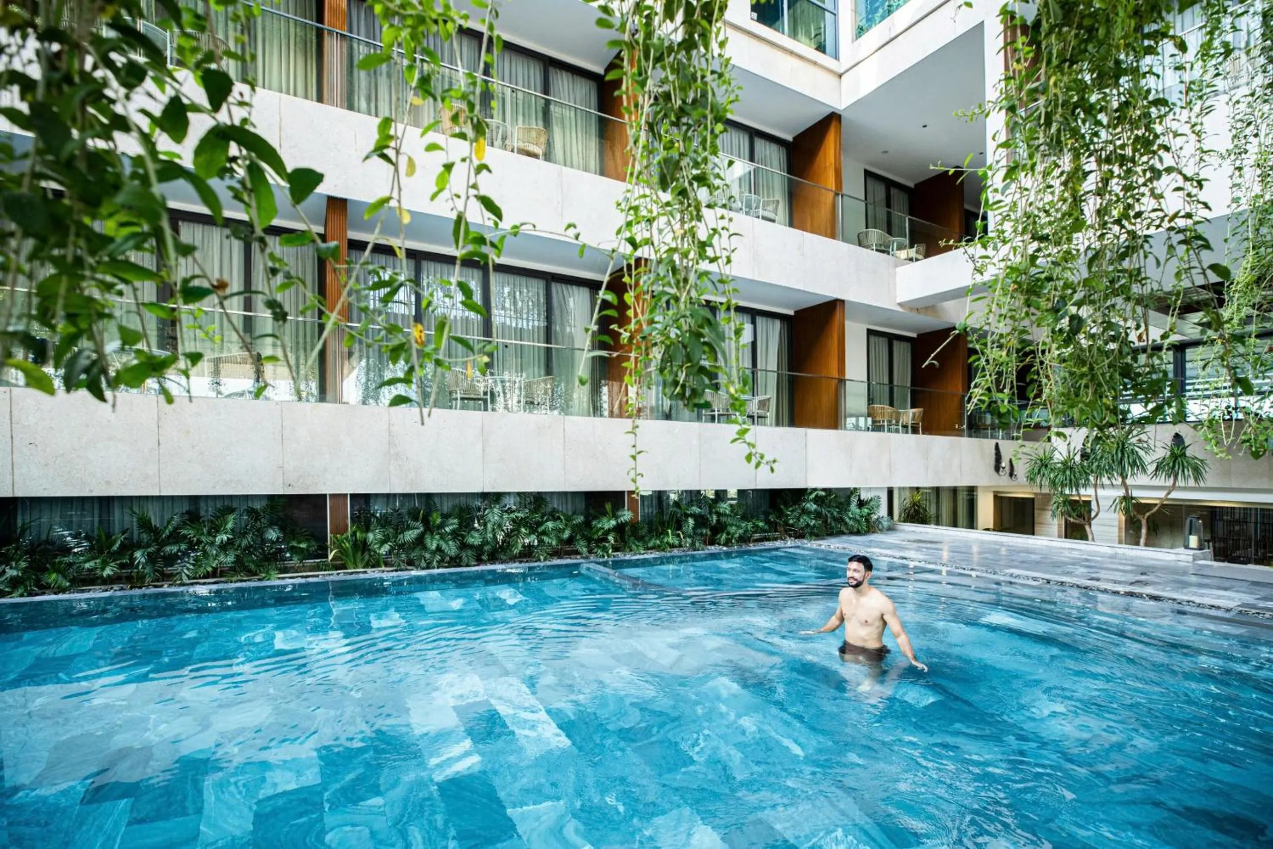 Swimming pool in New Orient Hotel Da Nang