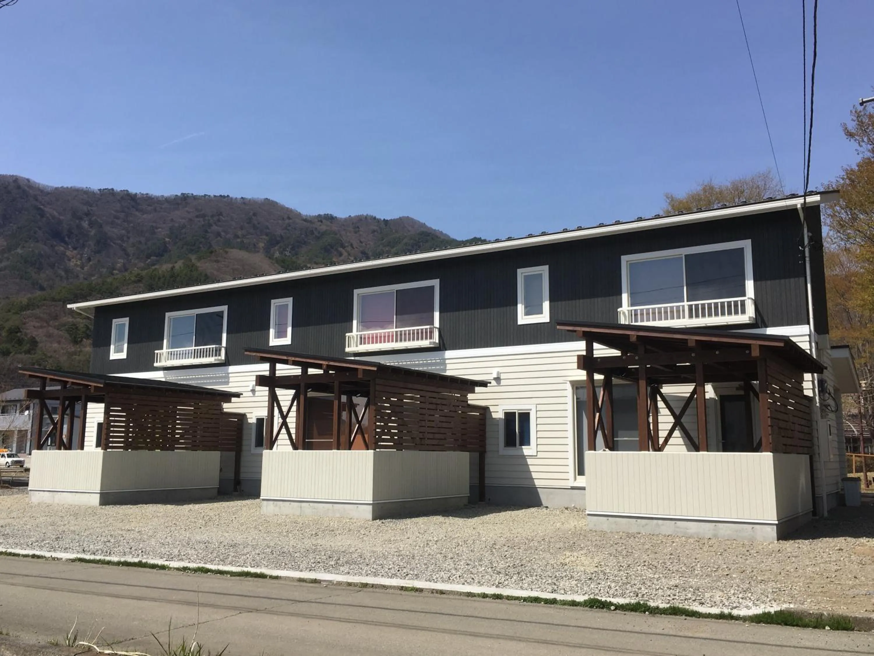Facade/entrance in Villa Yushin