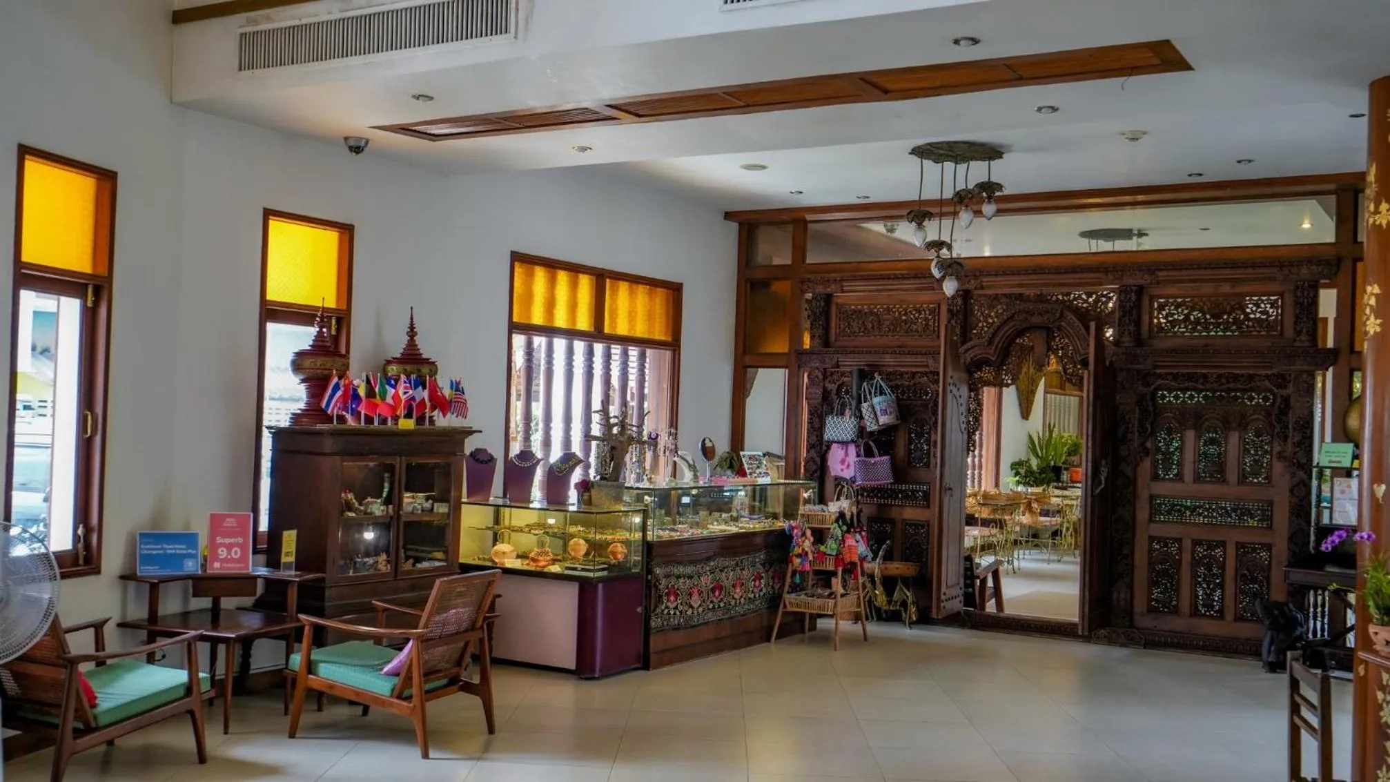 Seating area in Kodchasri Thani Hotel Chiangmai