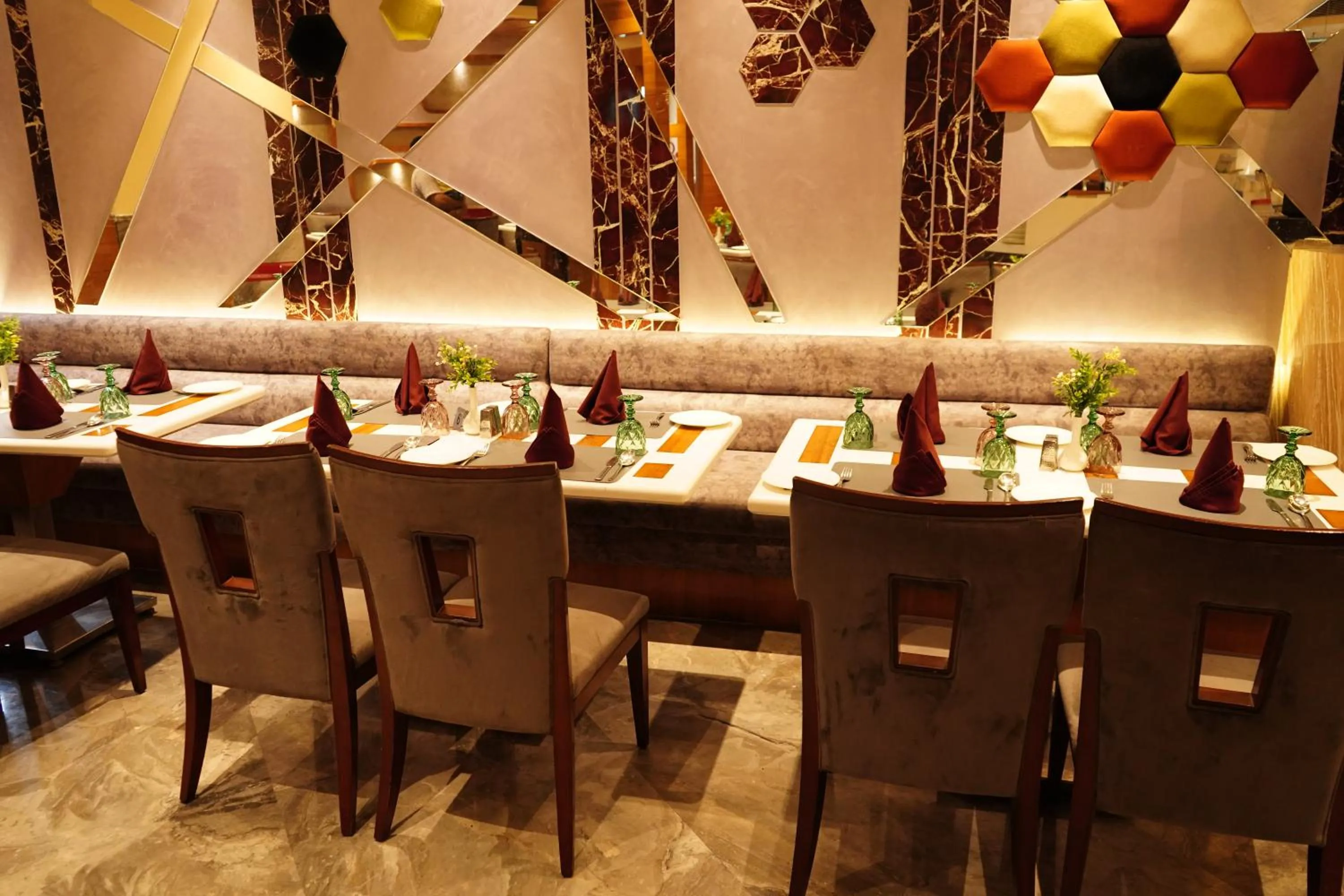 Restaurant/places to eat in Regenta Central the Crystal Kanpur,