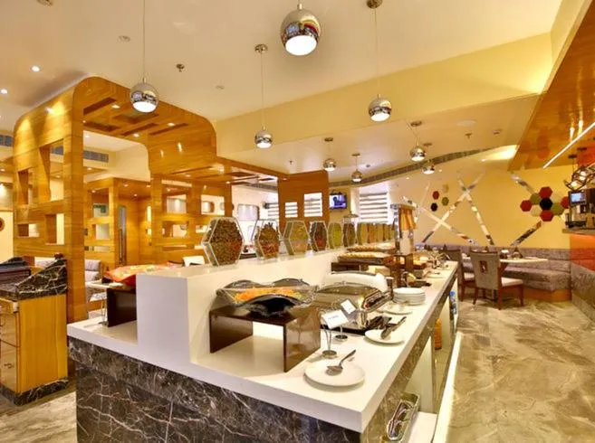Restaurant/places to eat in Regenta Central the Crystal Kanpur,