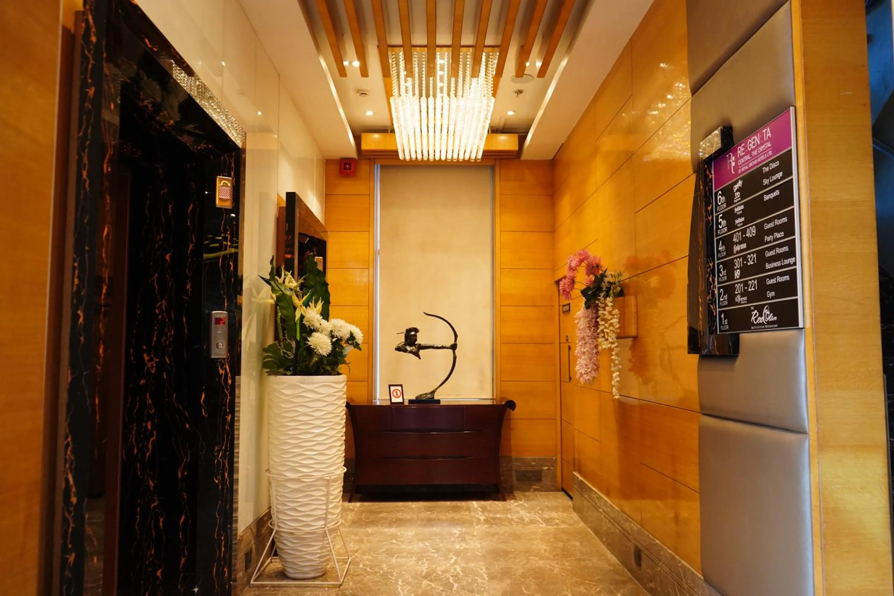 Property building in Regenta Central the Crystal Kanpur,