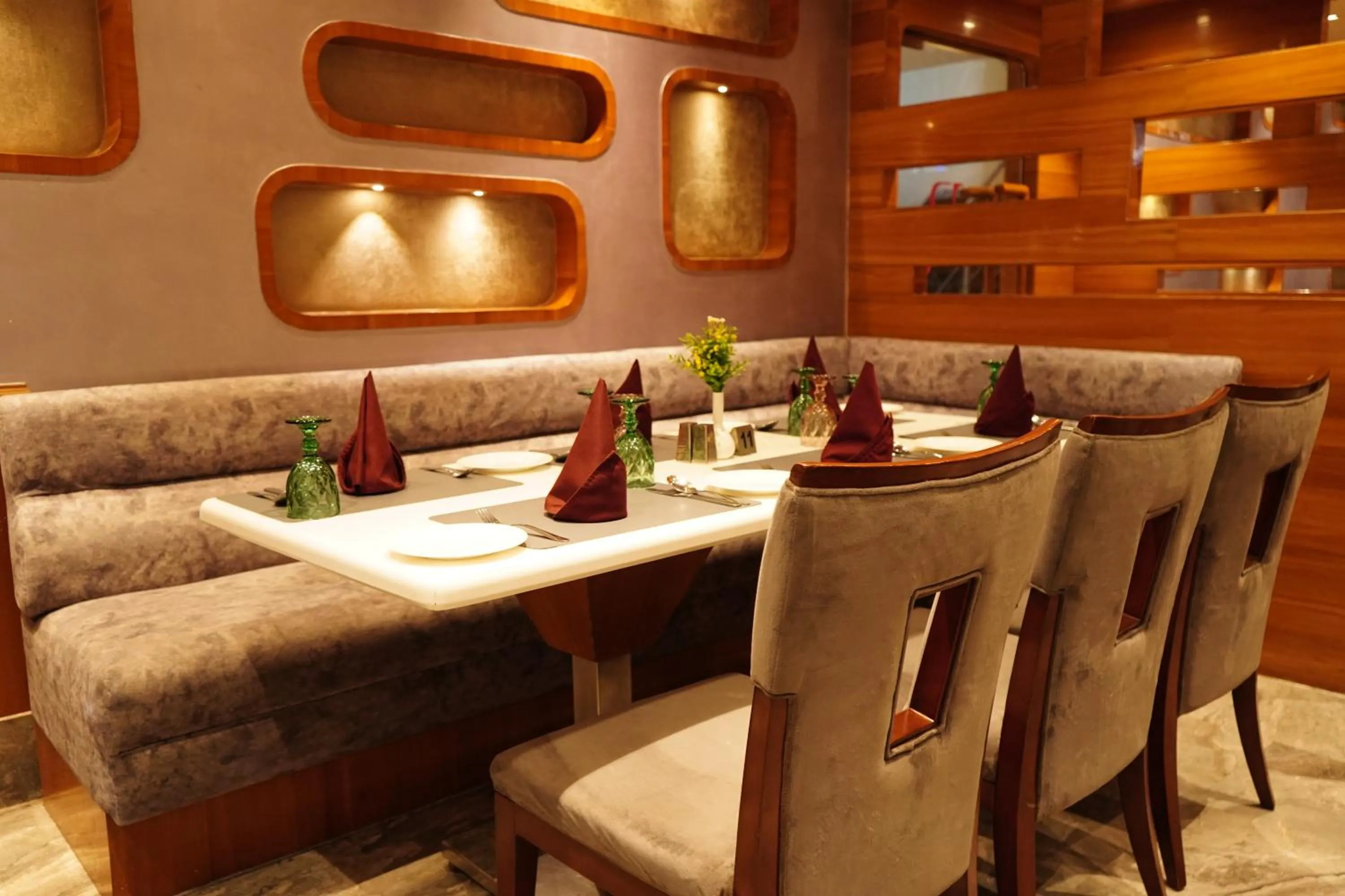 Seating area in Regenta Central the Crystal Kanpur,