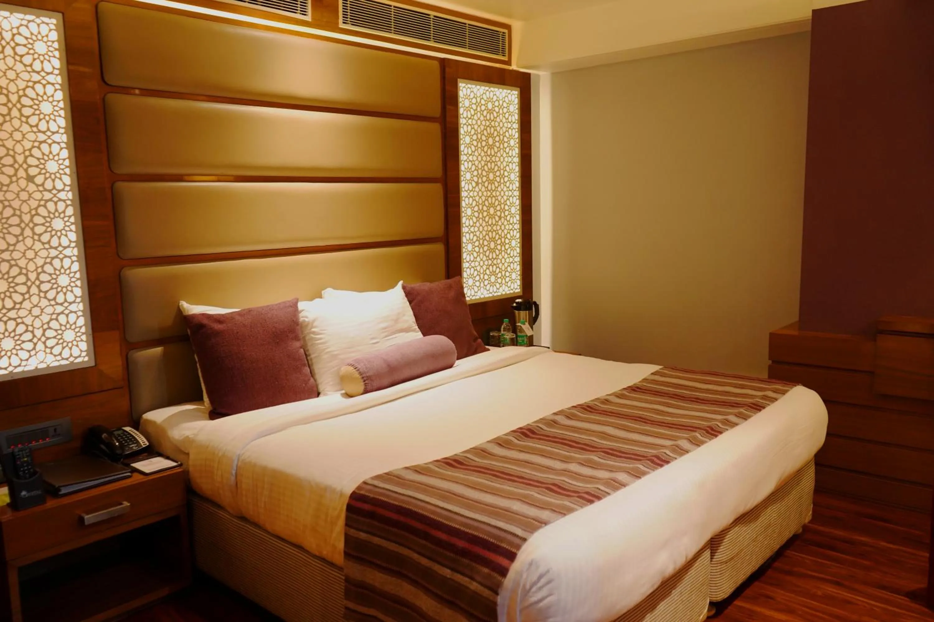 Bed in Regenta Central the Crystal Kanpur,