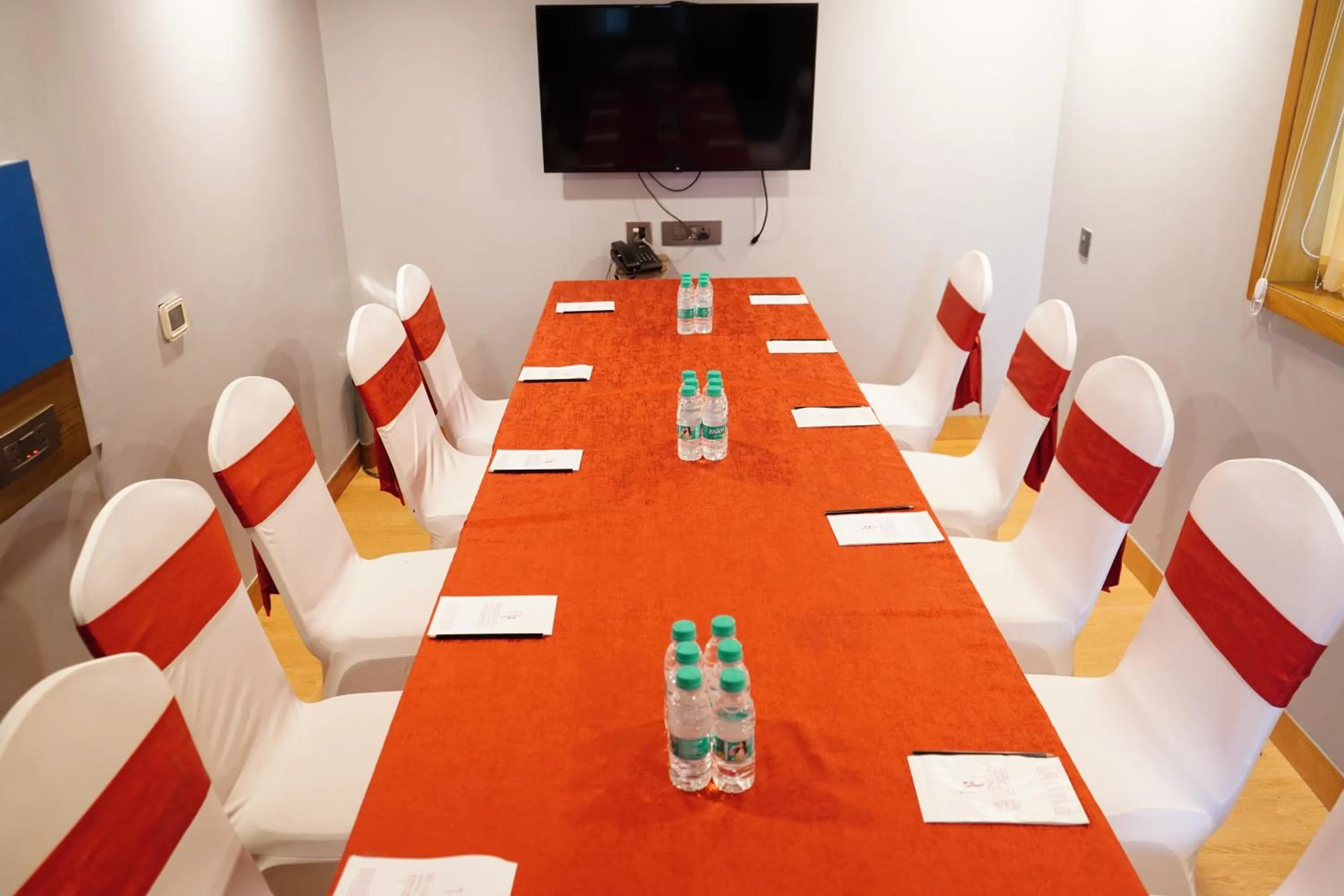 TV and multimedia in Regenta Central the Crystal Kanpur,