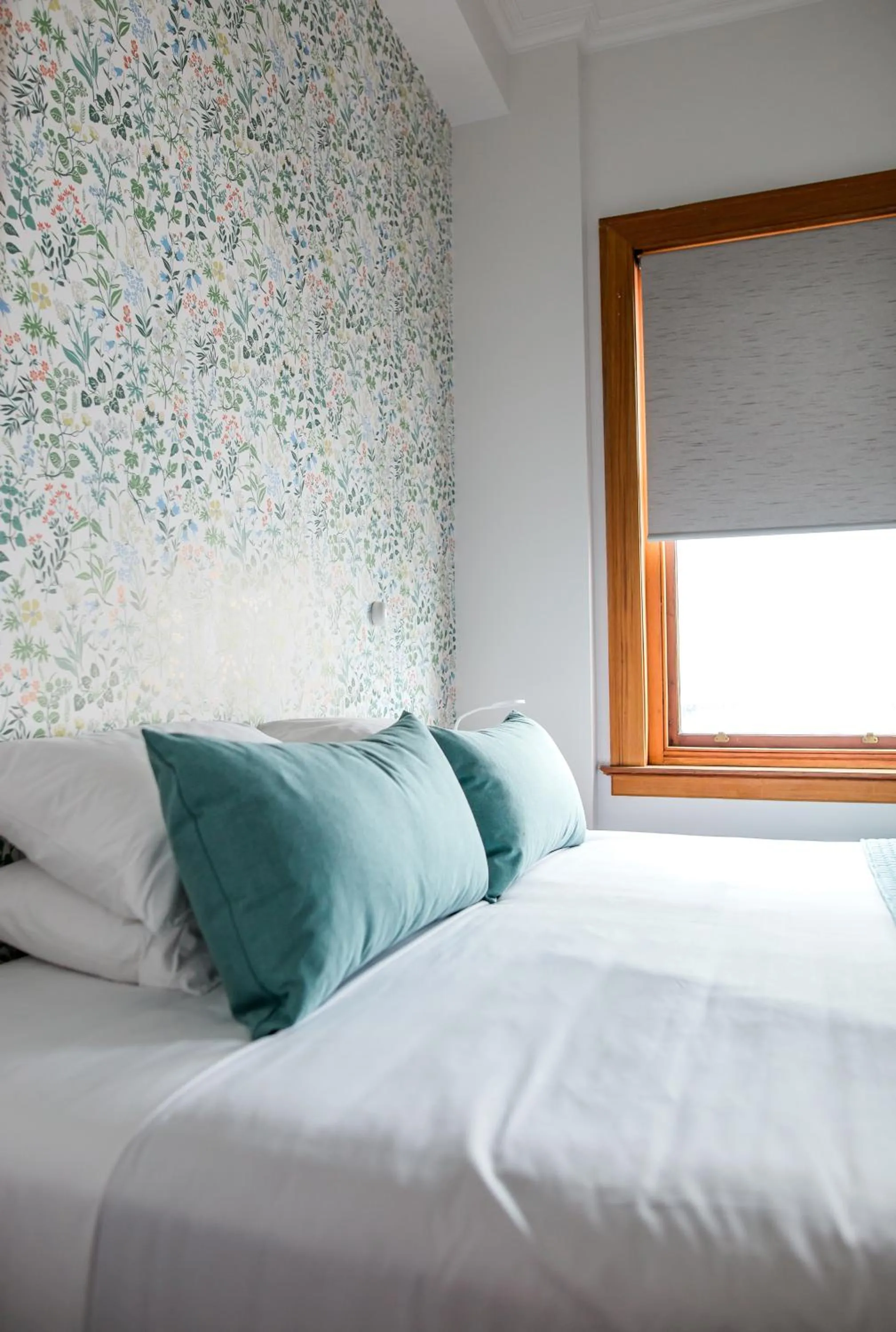 Bed in The Cambridge Hotel & Backpackers