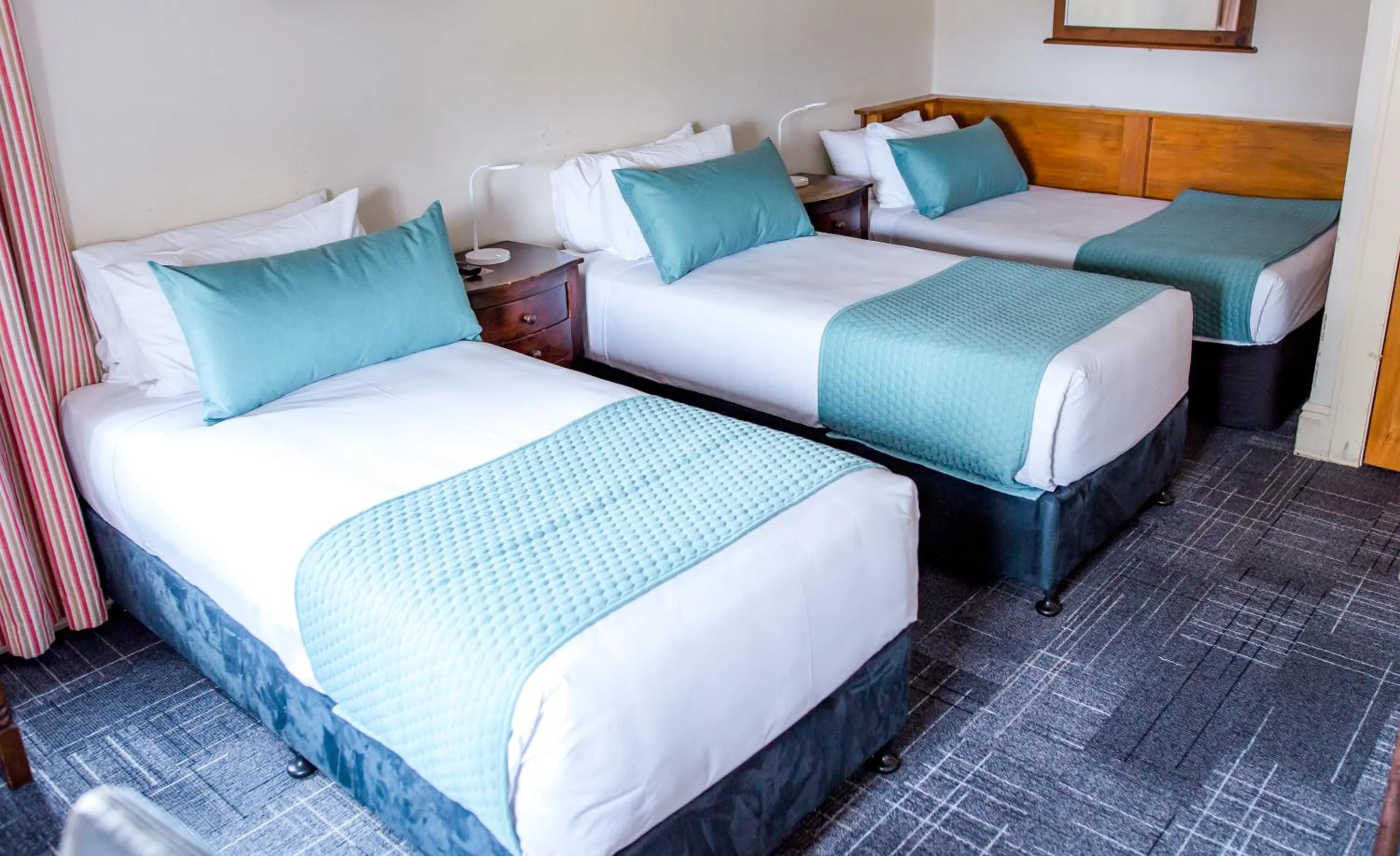 Bed in The Cambridge Hotel & Backpackers