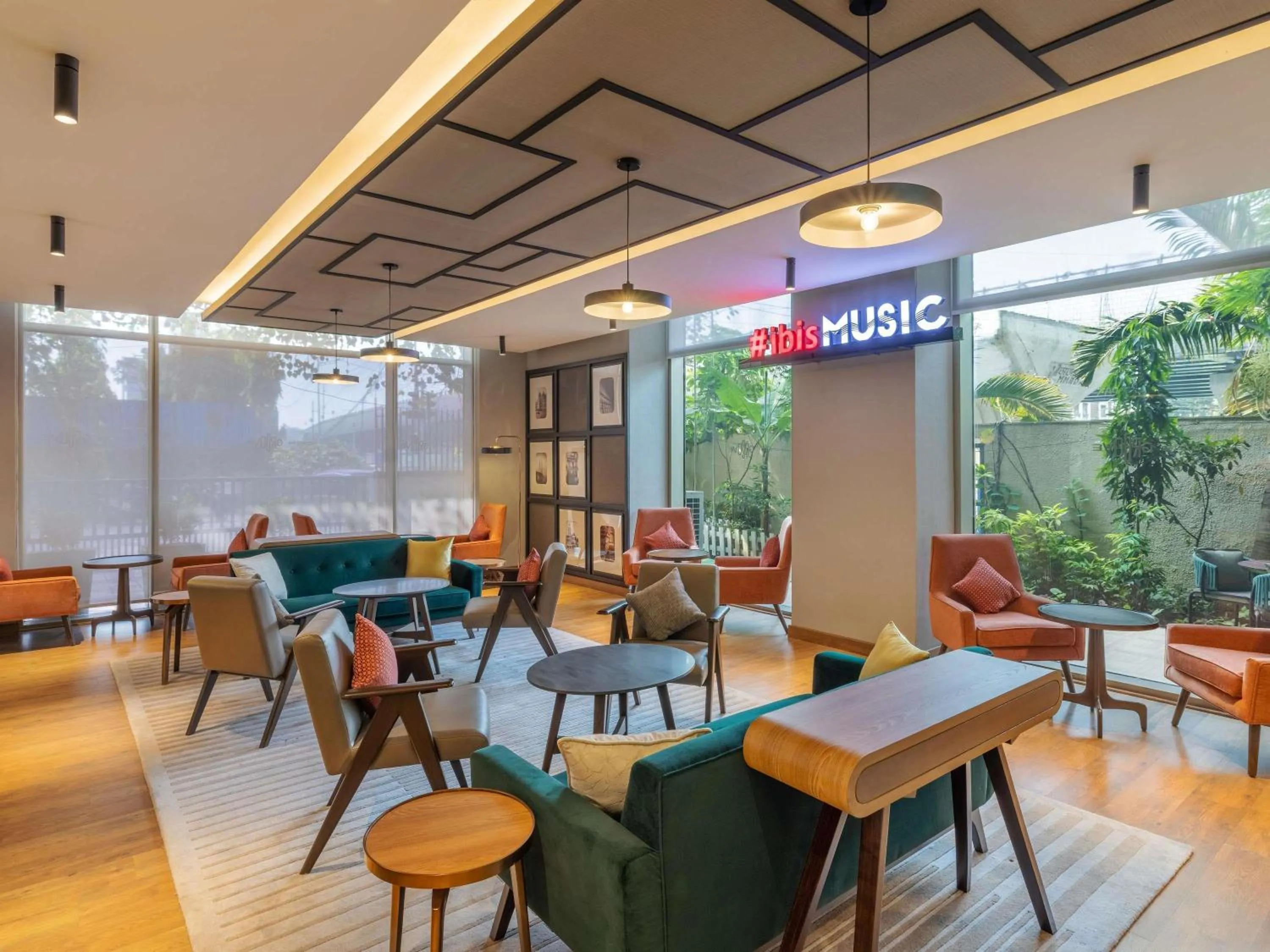 Property building in ibis Mumbai Airport - An Accor Brand
