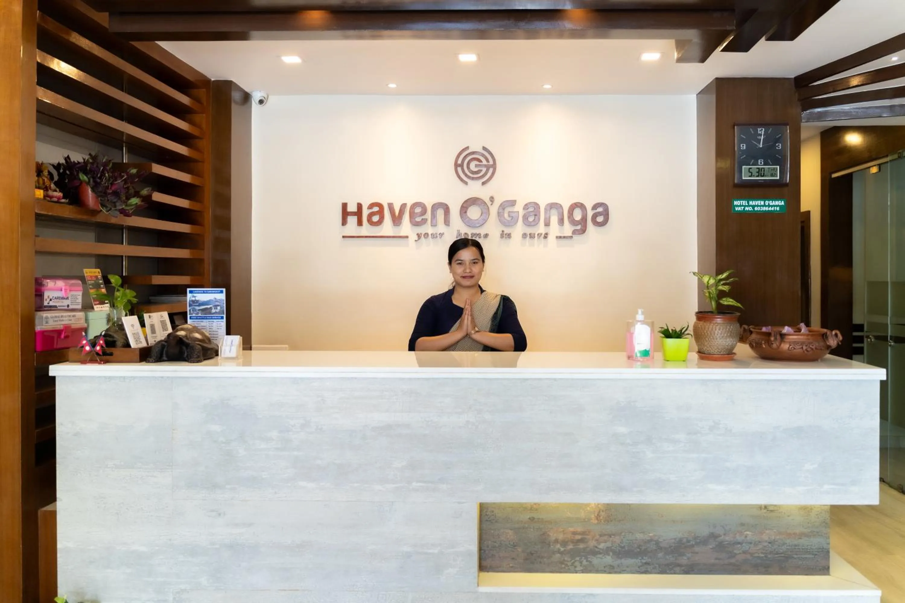 Staff in Hotel Haven O' Ganga