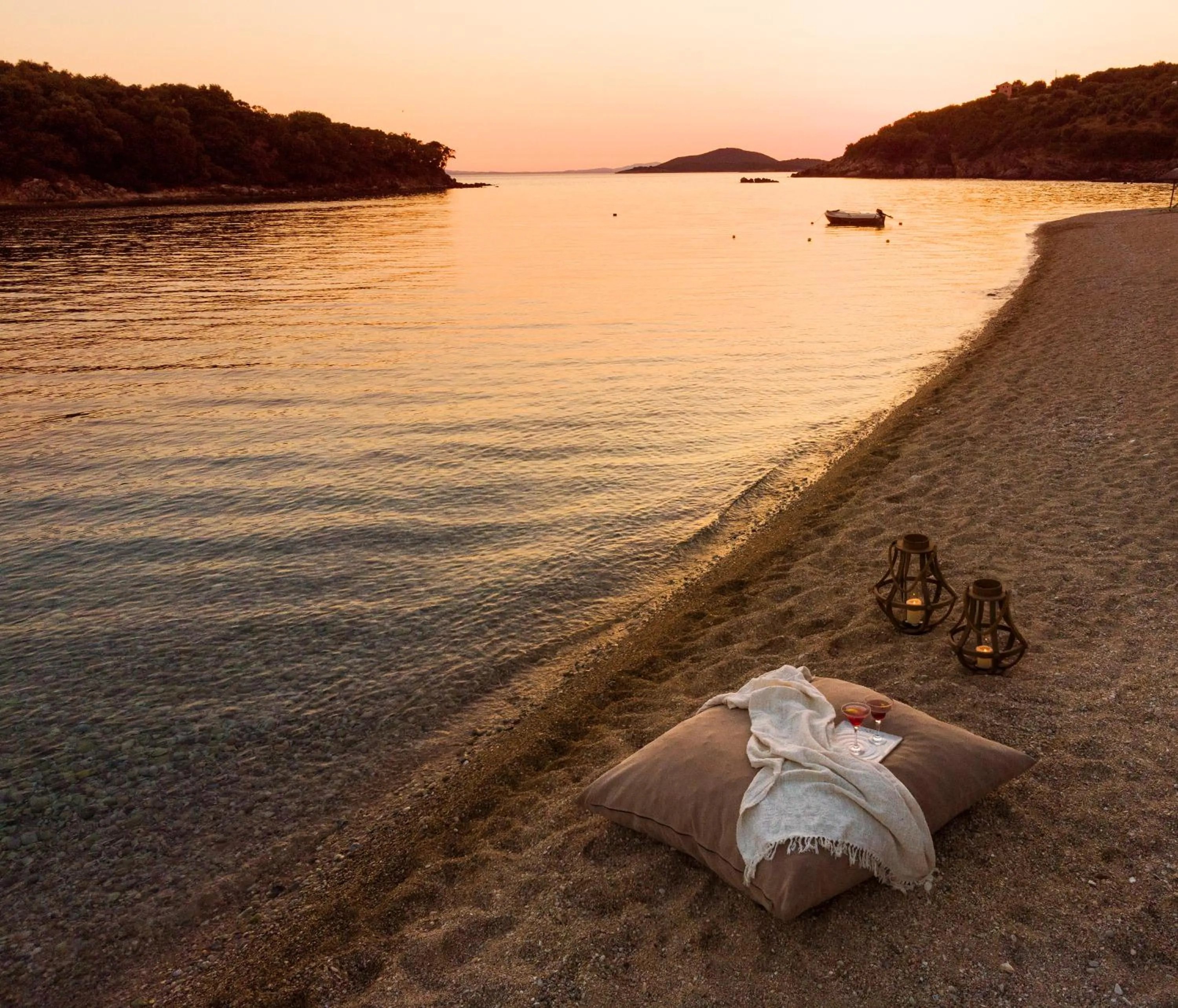 Beach in Prima Vista Beachfront Boutique Hotel