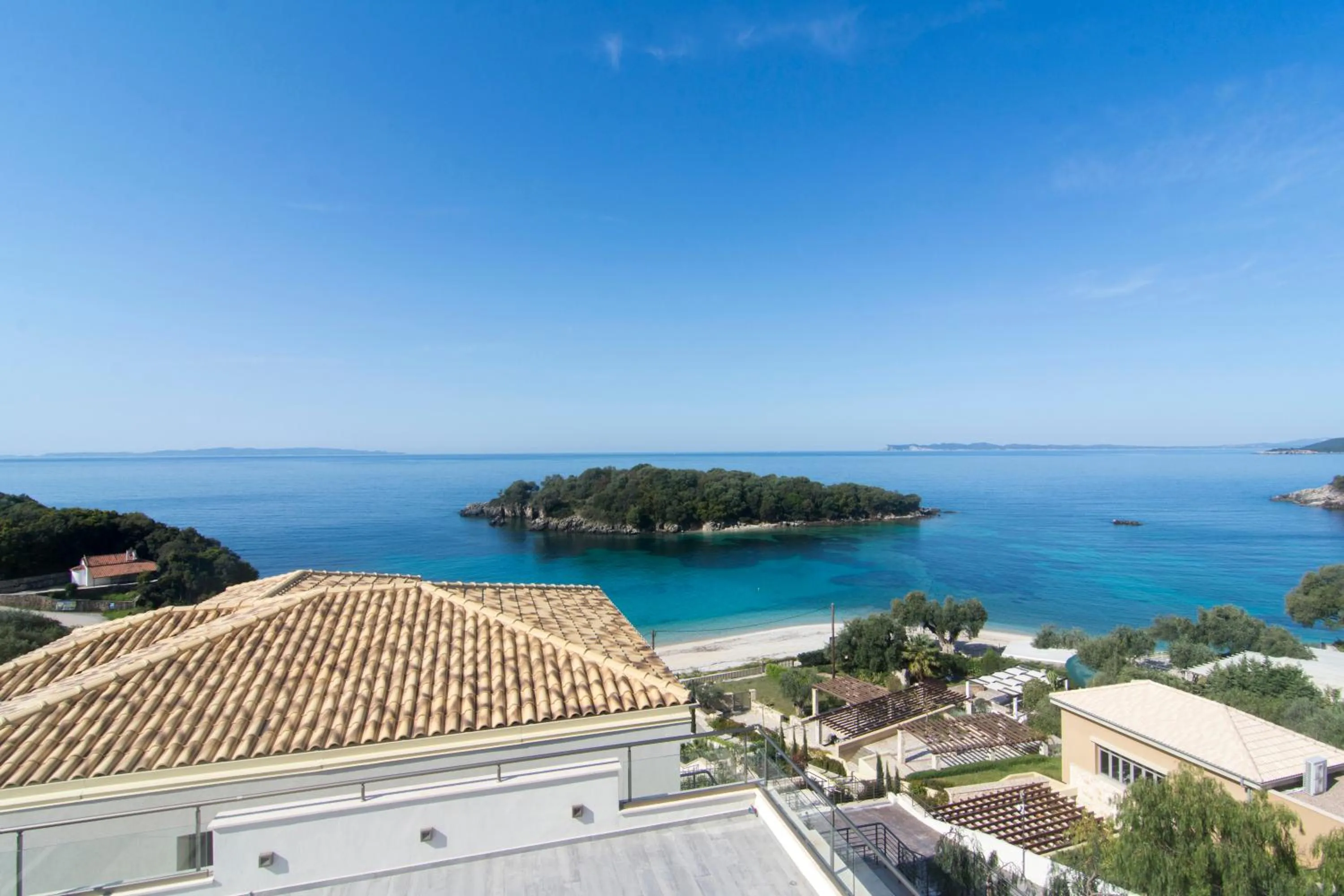 Facade/entrance in Prima Vista Beachfront Boutique Hotel