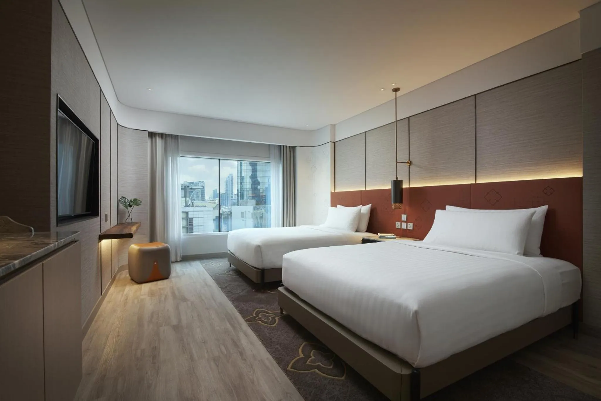 Photo of the whole room, Bed in Amari Bangkok