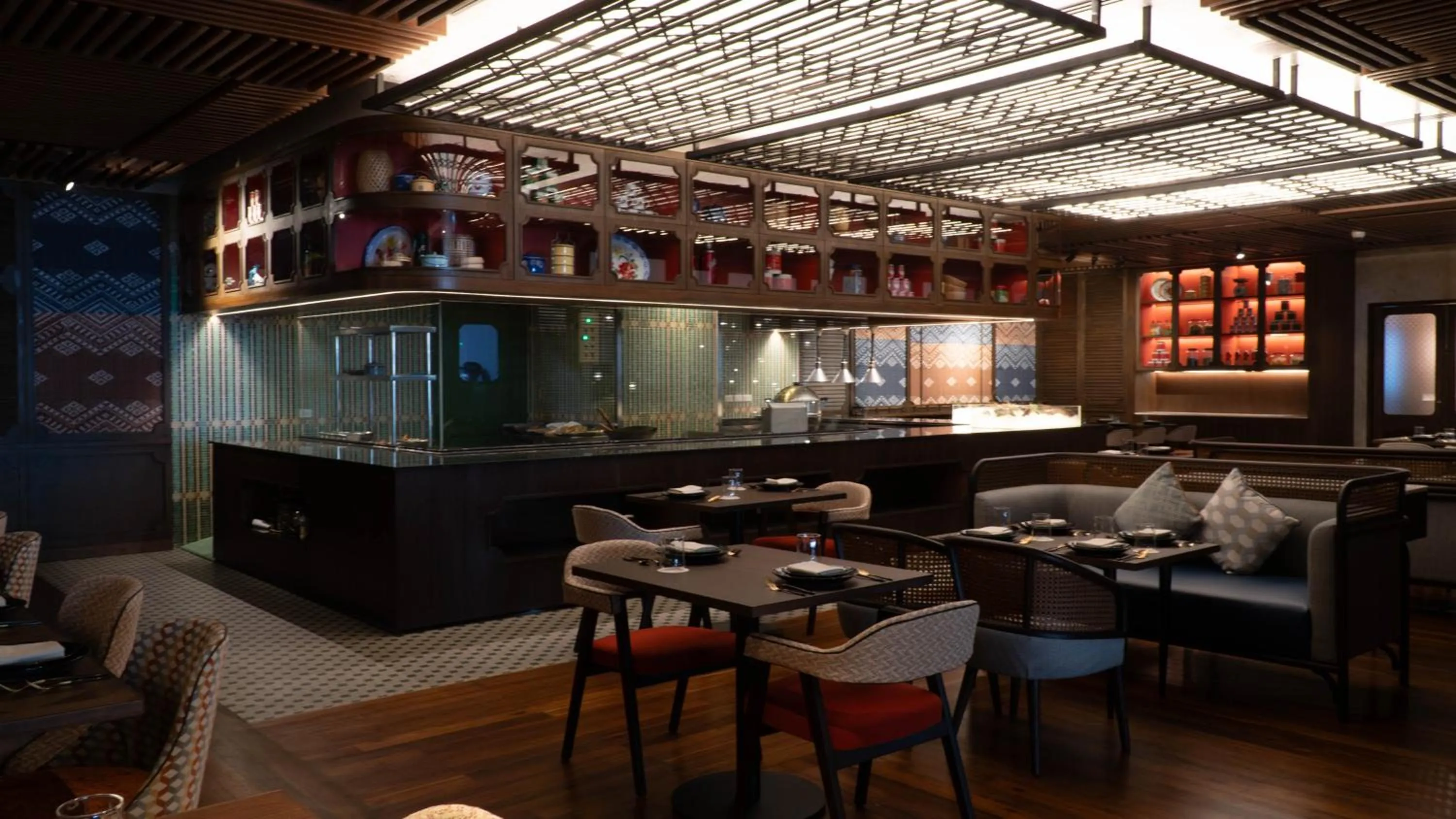 Restaurant/places to eat in Amari Bangkok