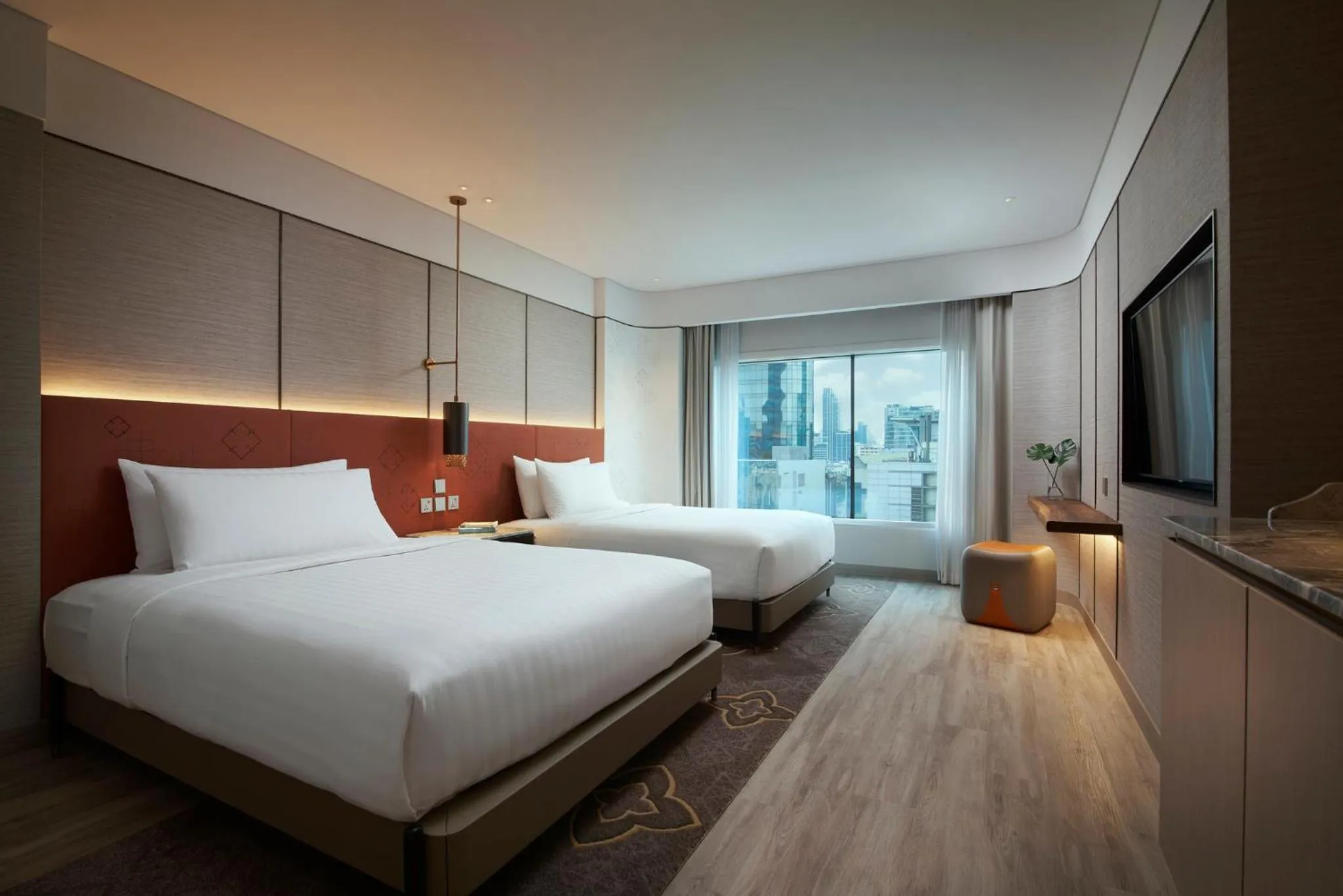 Photo of the whole room, Bed in Amari Bangkok