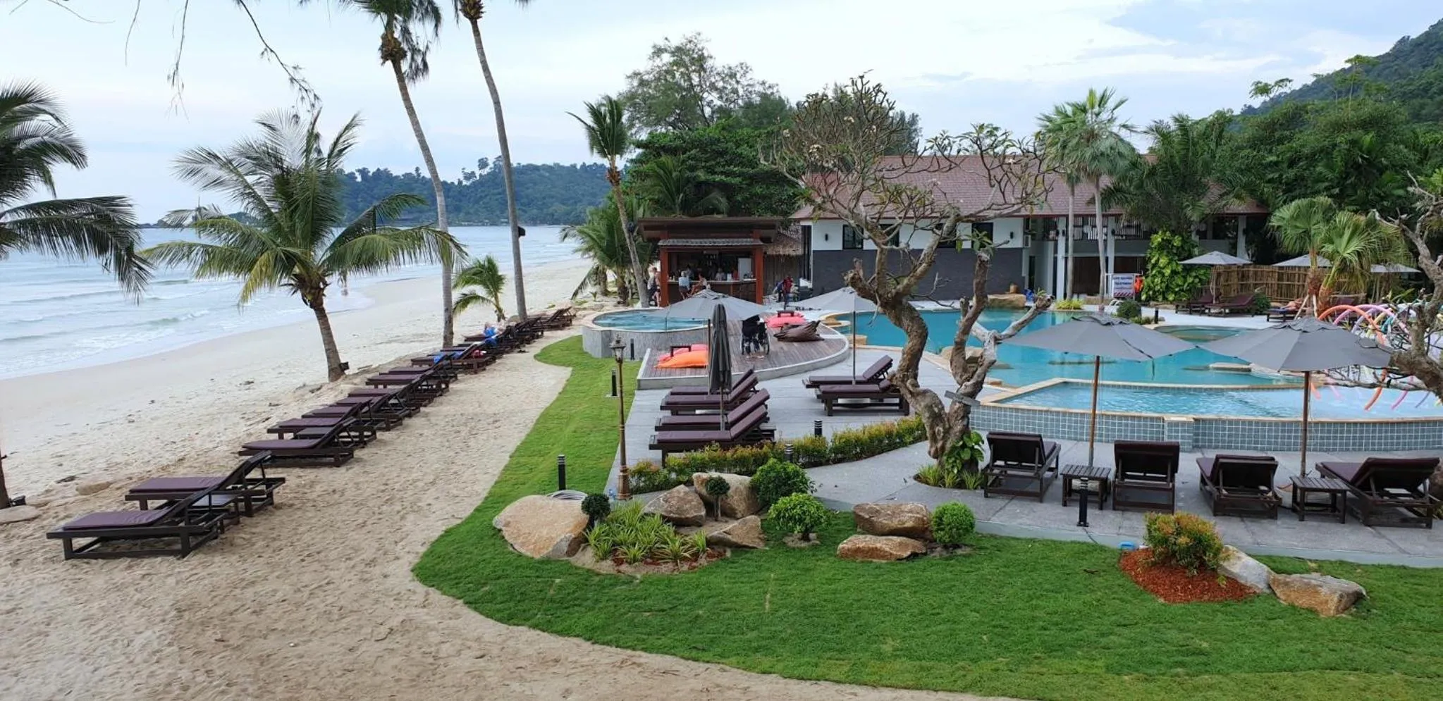 Swimming pool in Klong Prao Resort