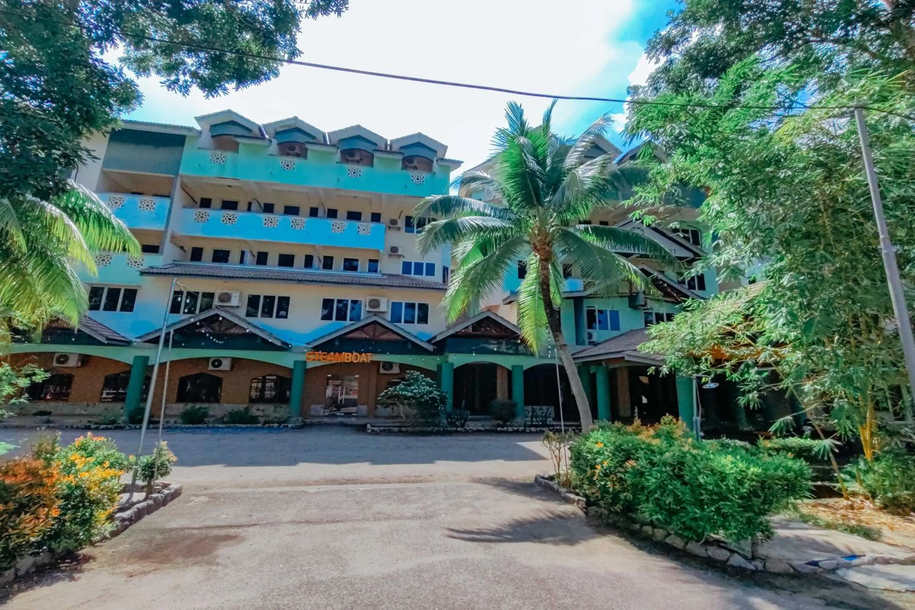 Property building in Virgo Batik Resort Teluk Batik Lumut