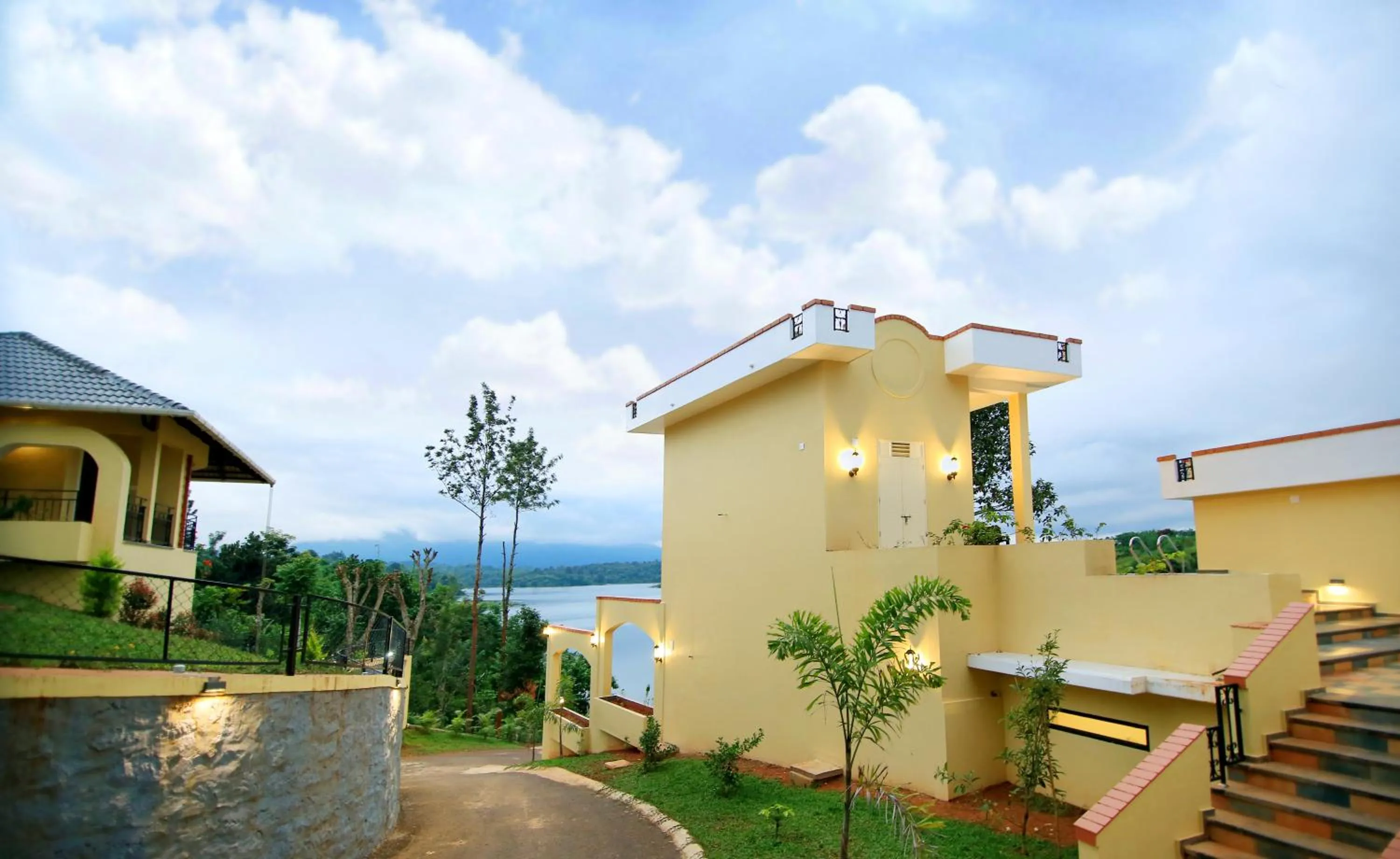 Vista Del Lago