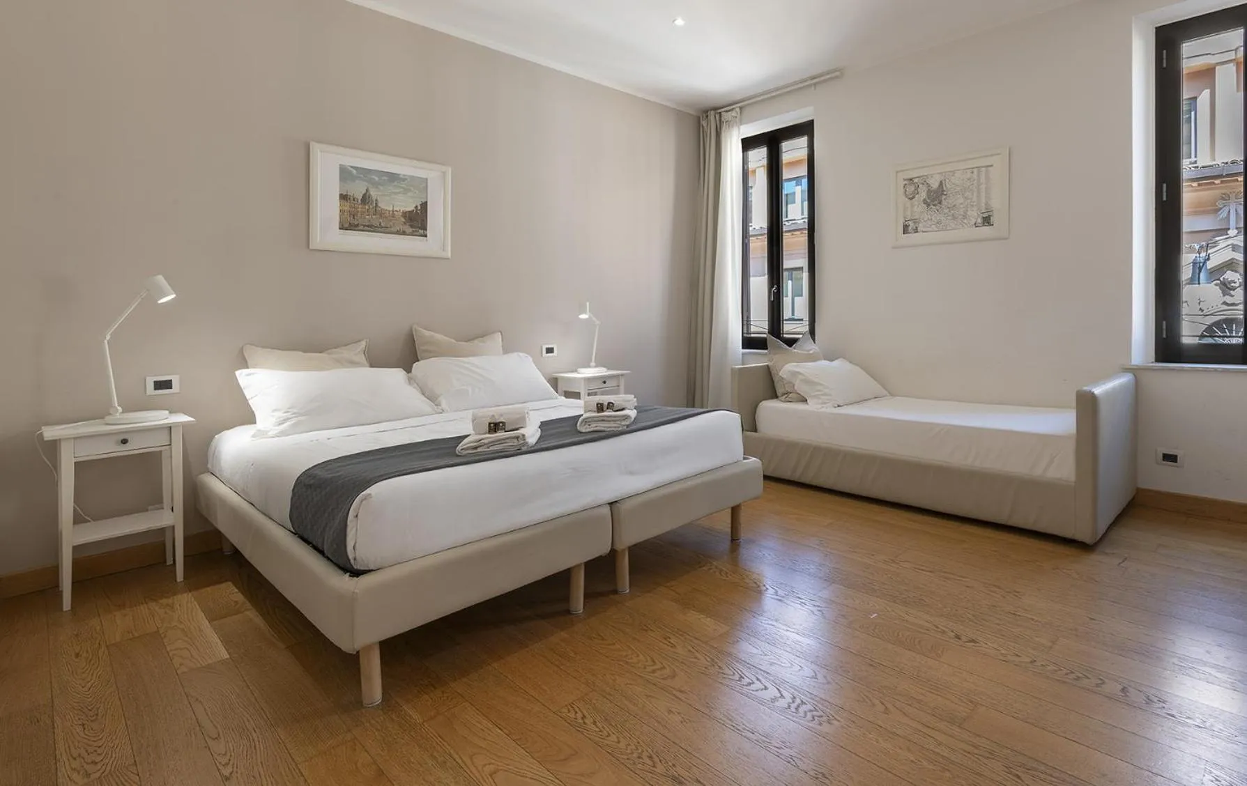 Bed in Colosseo Guest House