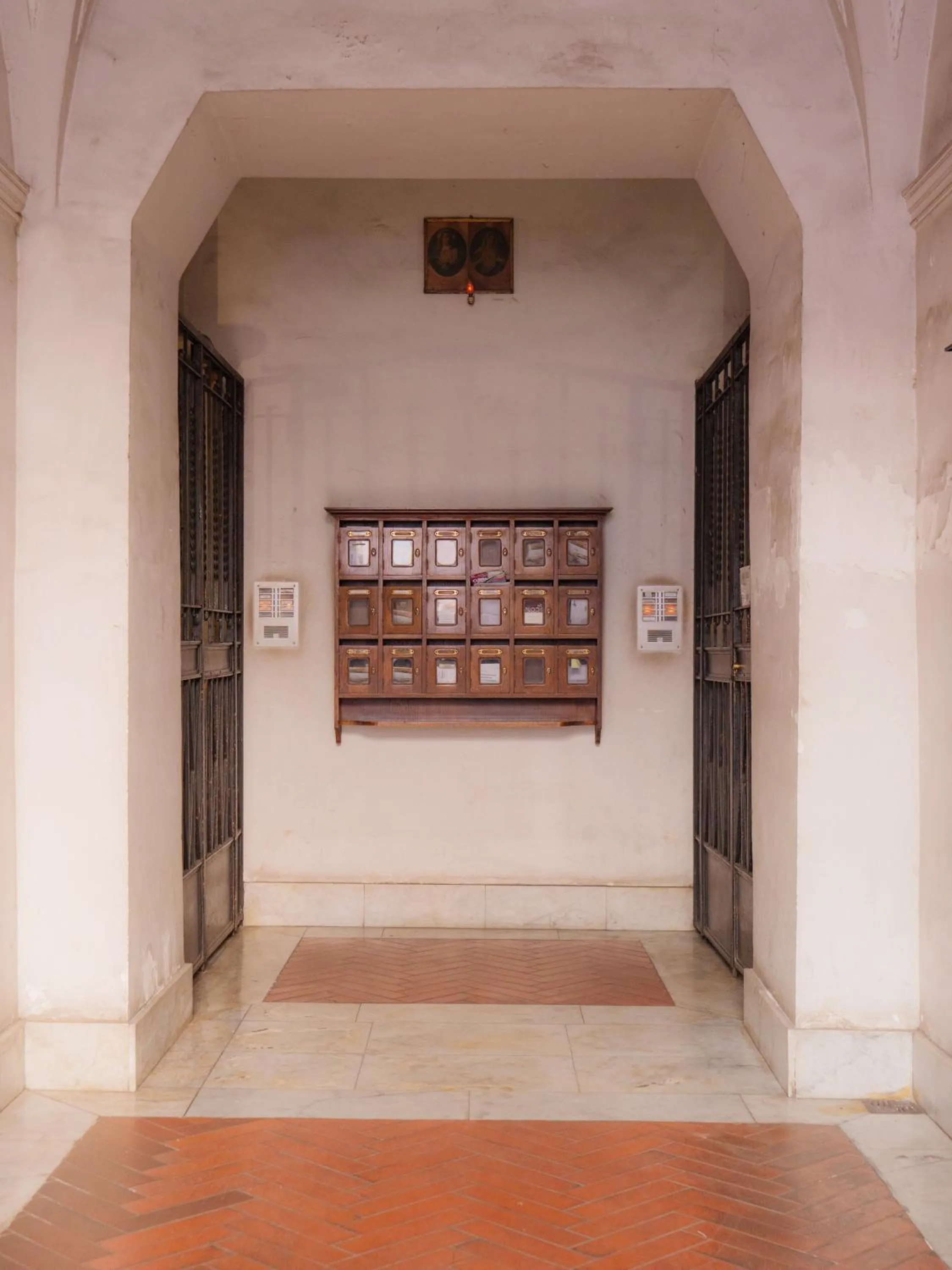 Colosseo Guest House