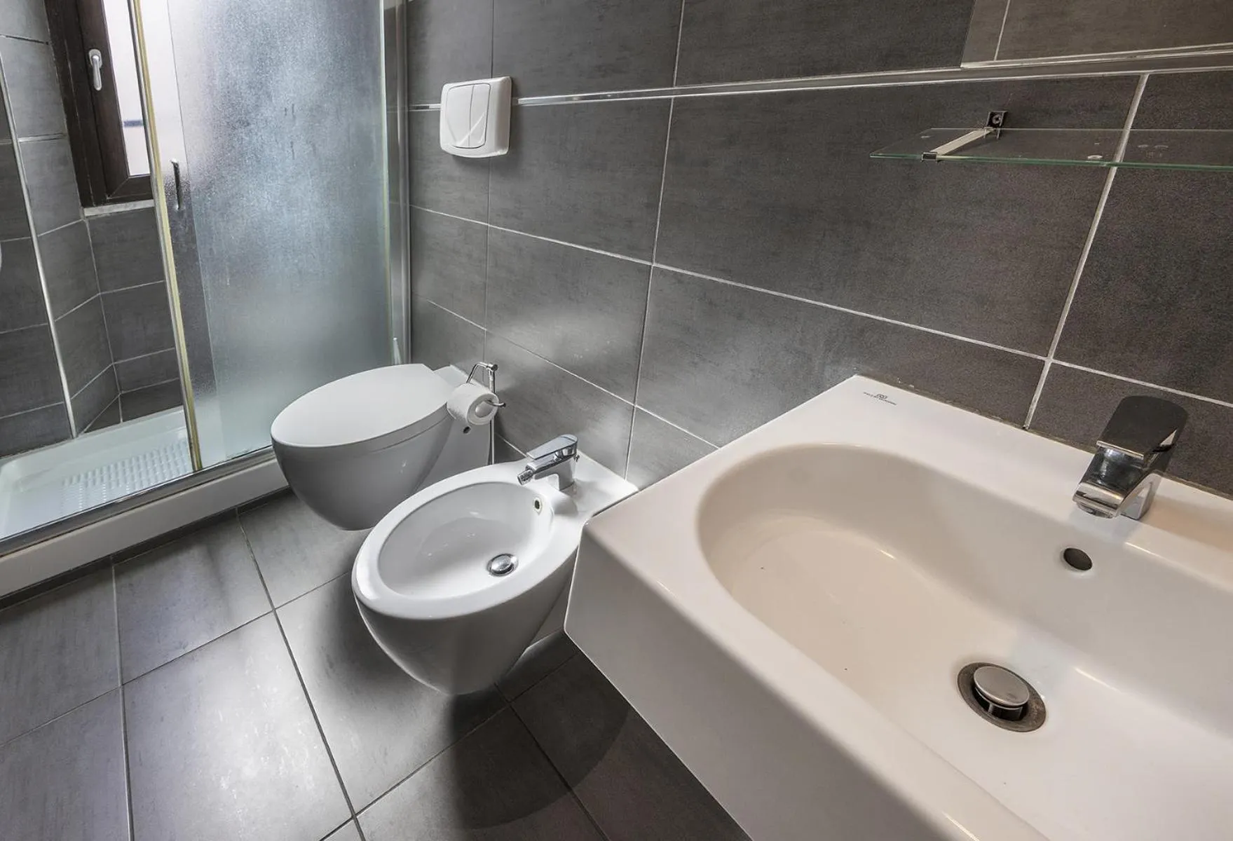 Colosseo Guest House