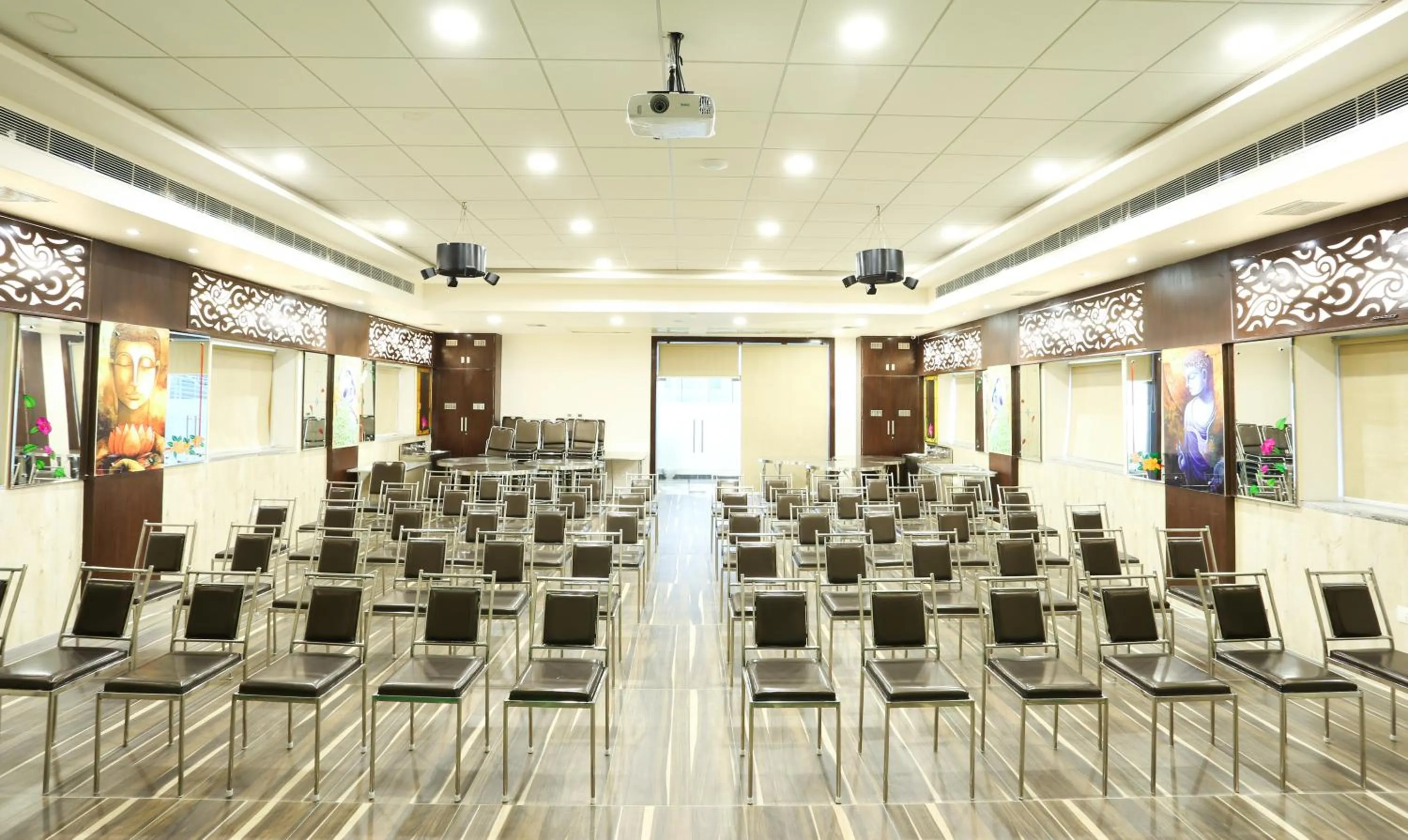 Meeting/conference room in Treebo C Plaza