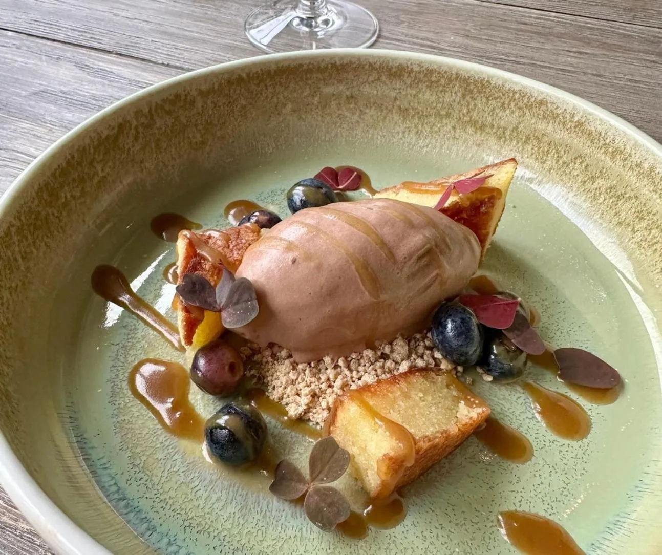 Restaurant/places to eat in Elisefarm