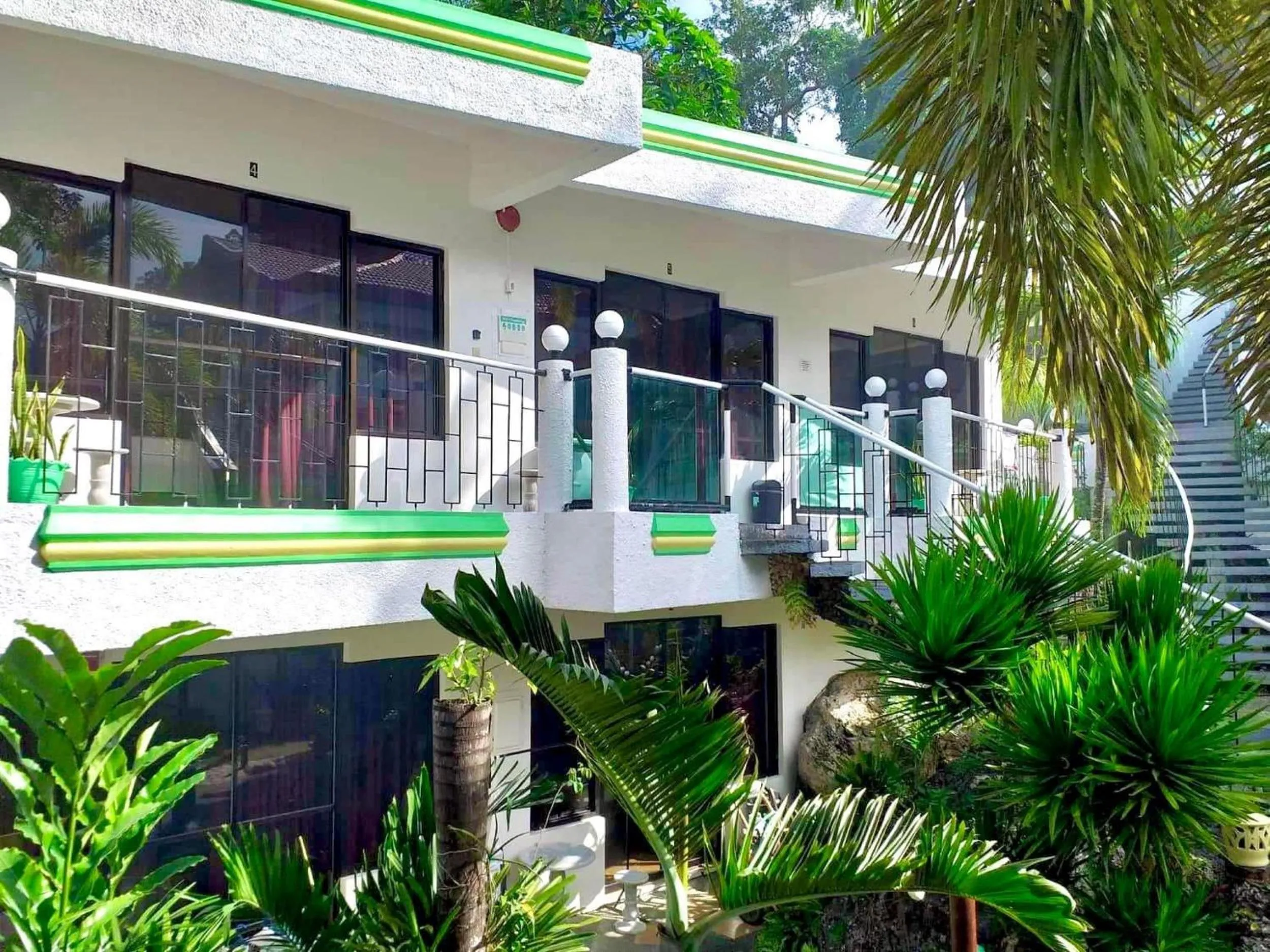 Property building in Turtle Inn Resort