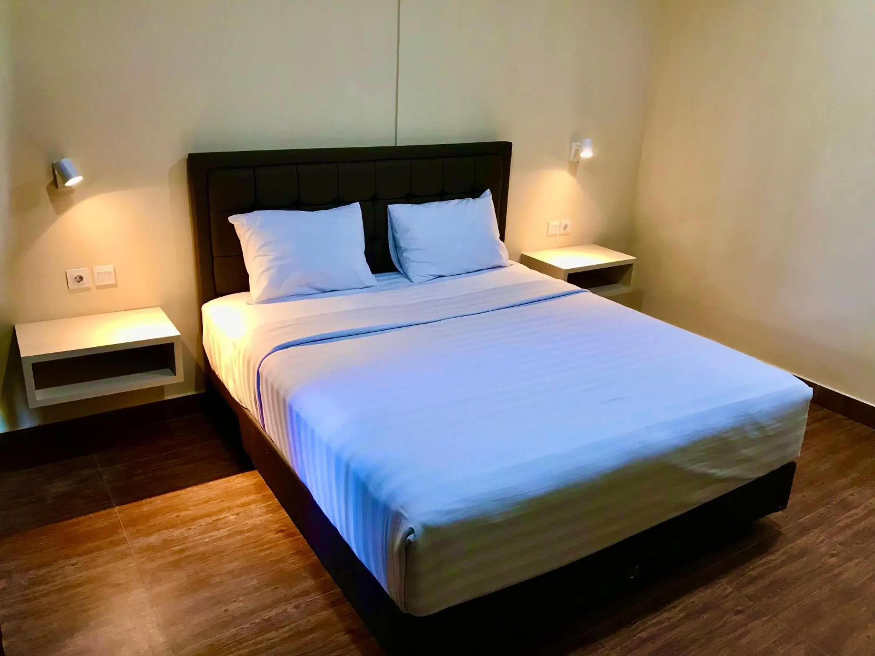 Deluxe Double Room with Balcony and Sea View in Aman Gati Hotel Lakey Deluxe Double Room with Balcony and Sea View in Aman Gati Hotel Lakey