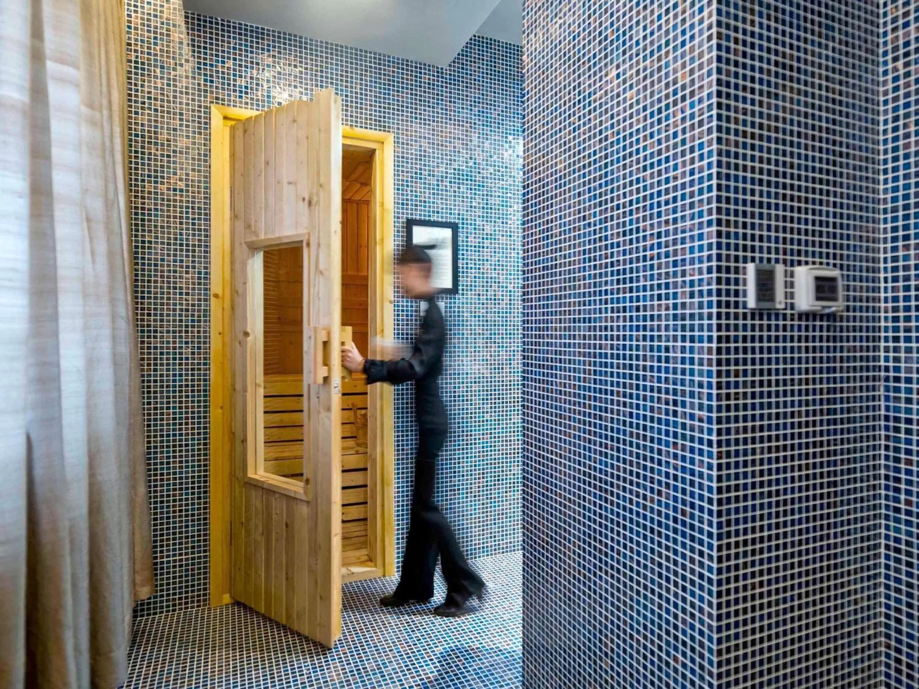 Spa and wellness centre/facilities in Hotel de l'Opera Hanoi - MGallery