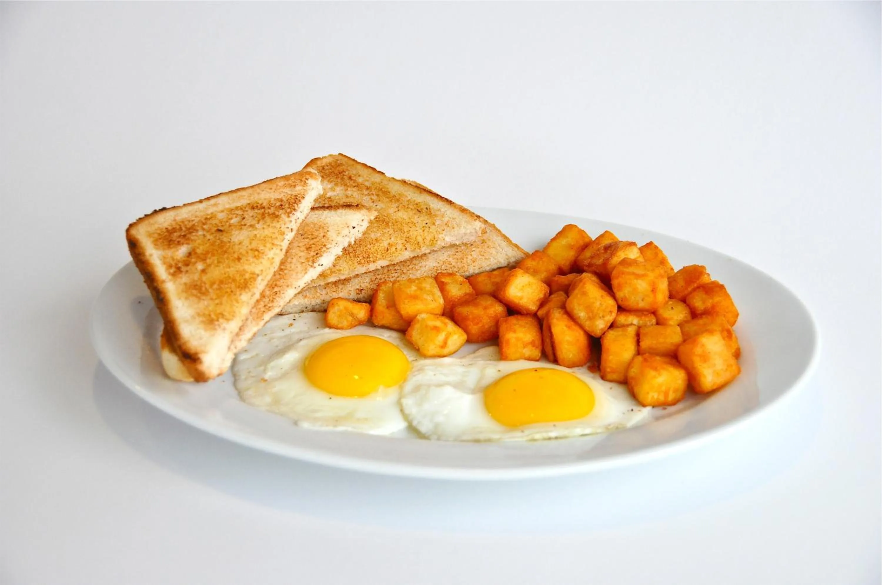 Continental breakfast in The Quilon Beach Hotel and Convention Center