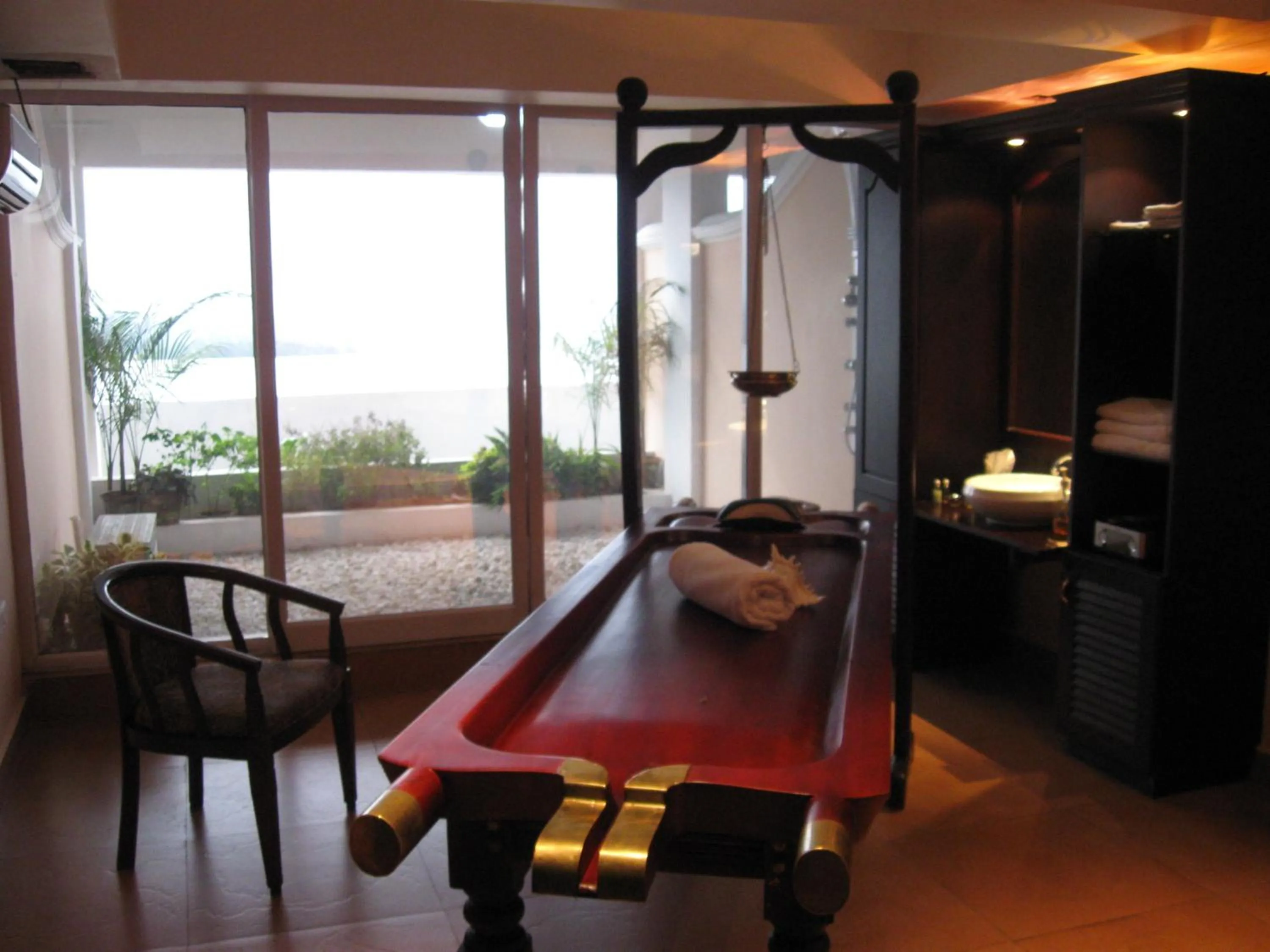 Spa and wellness centre/facilities in The Quilon Beach Hotel and Convention Center