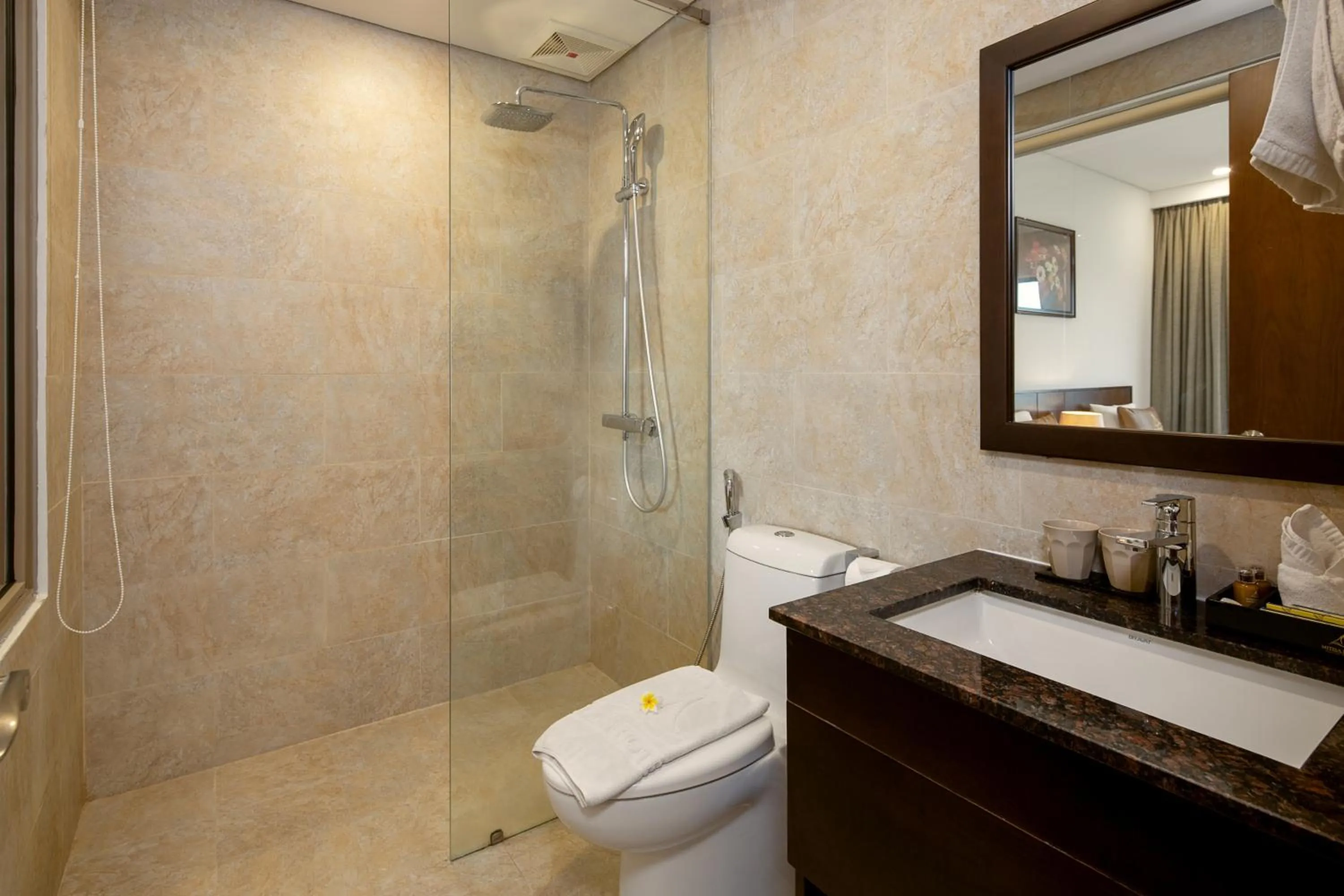 Bathroom in Mitisa Hotel Da Nang - Near Dragon Bridge