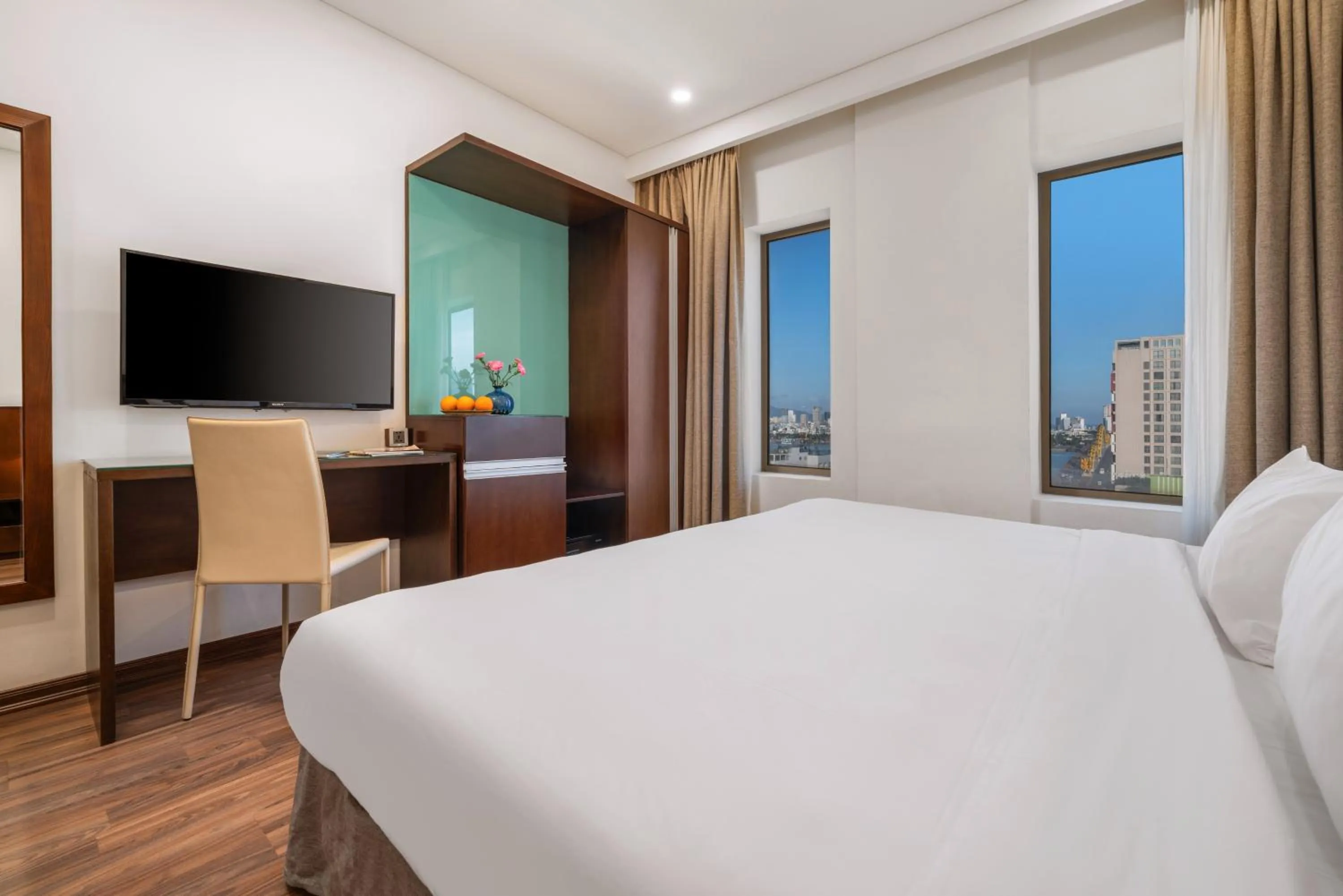 View (from property/room), Bed in Mitisa Hotel Da Nang - Near Dragon Bridge