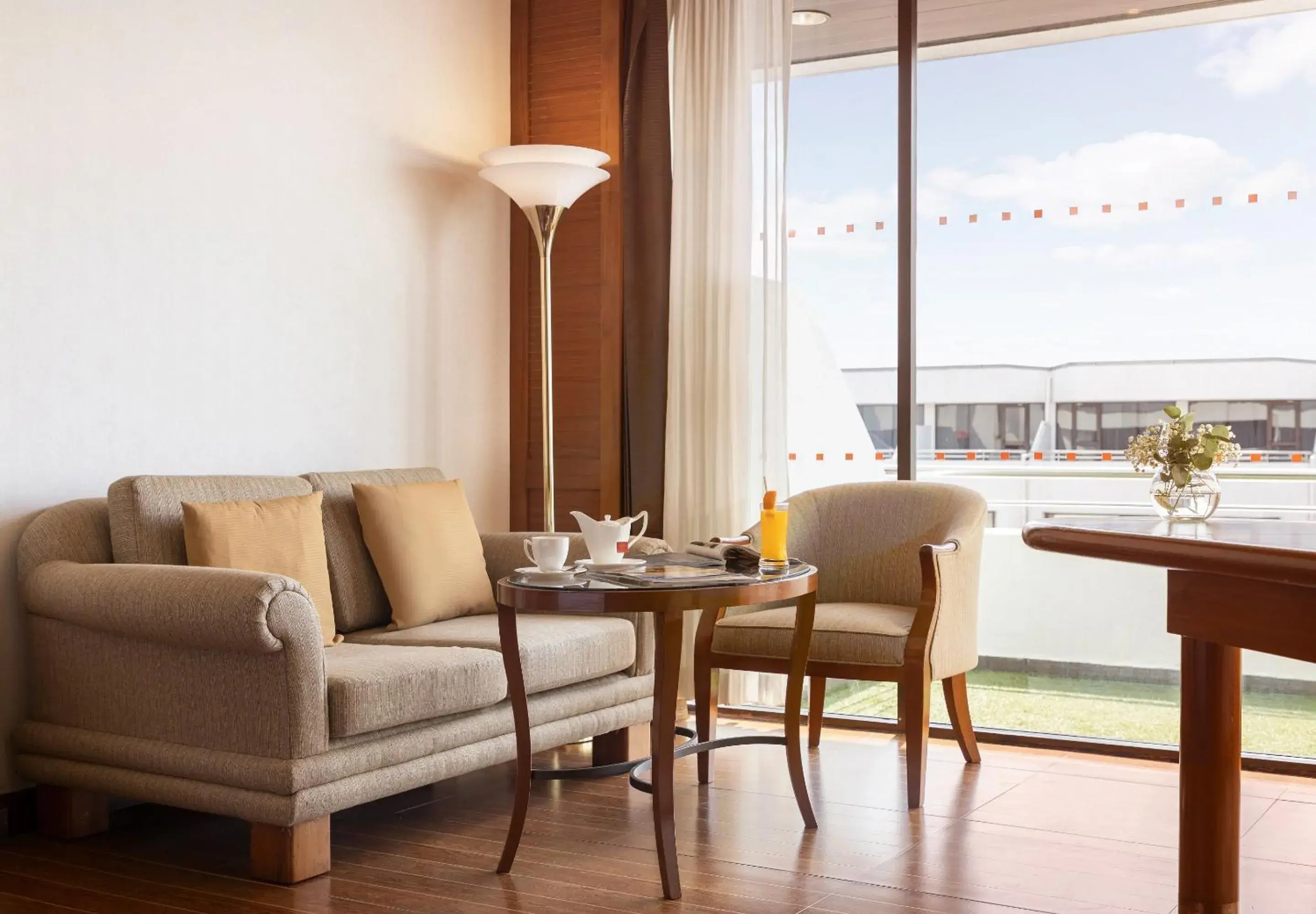 Grand Deluxe King Room in Amari Don Muang Airport Bangkok Grand Deluxe King Room in Amari Don Muang Airport Bangkok