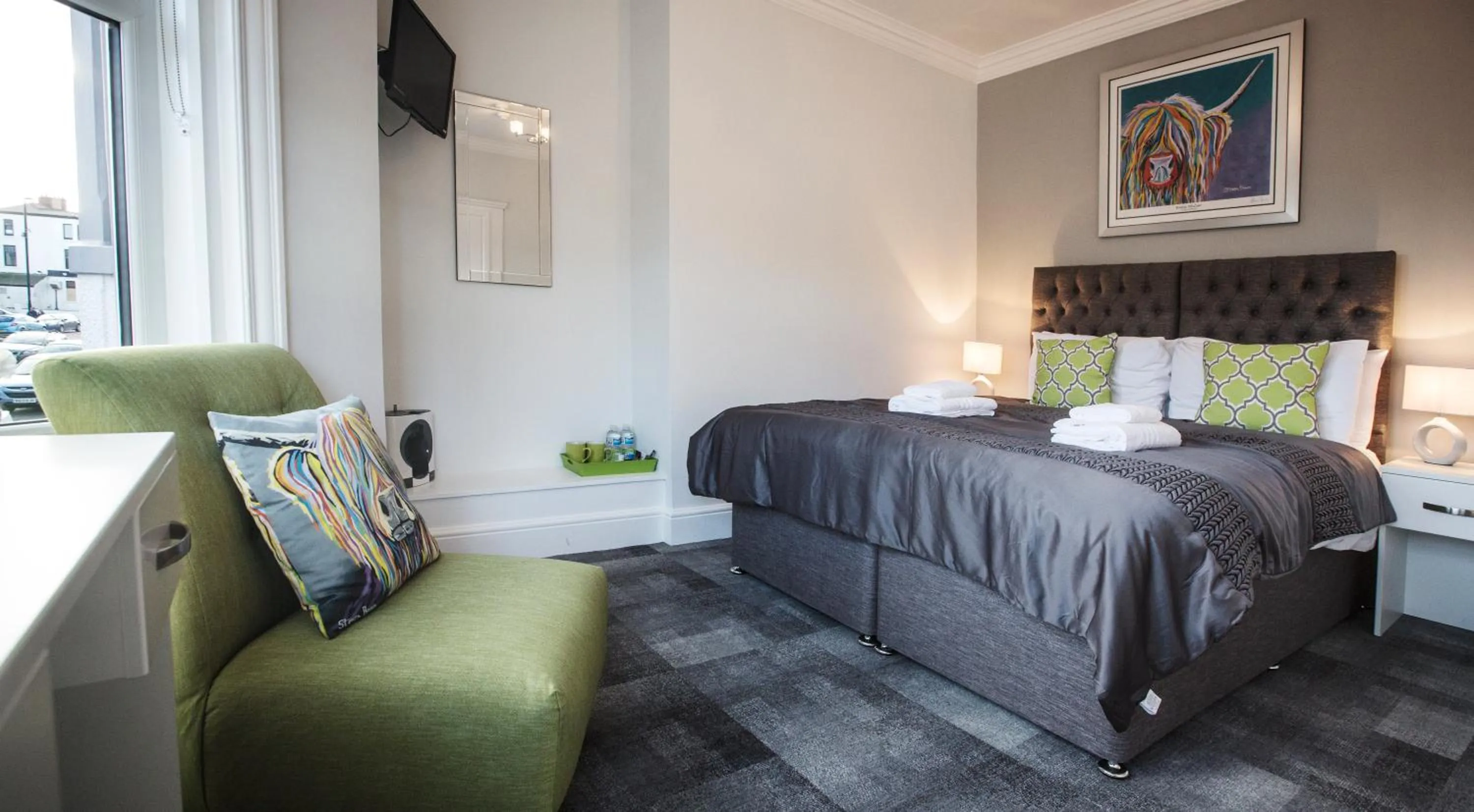 Bed in Hotel 52 Stanley