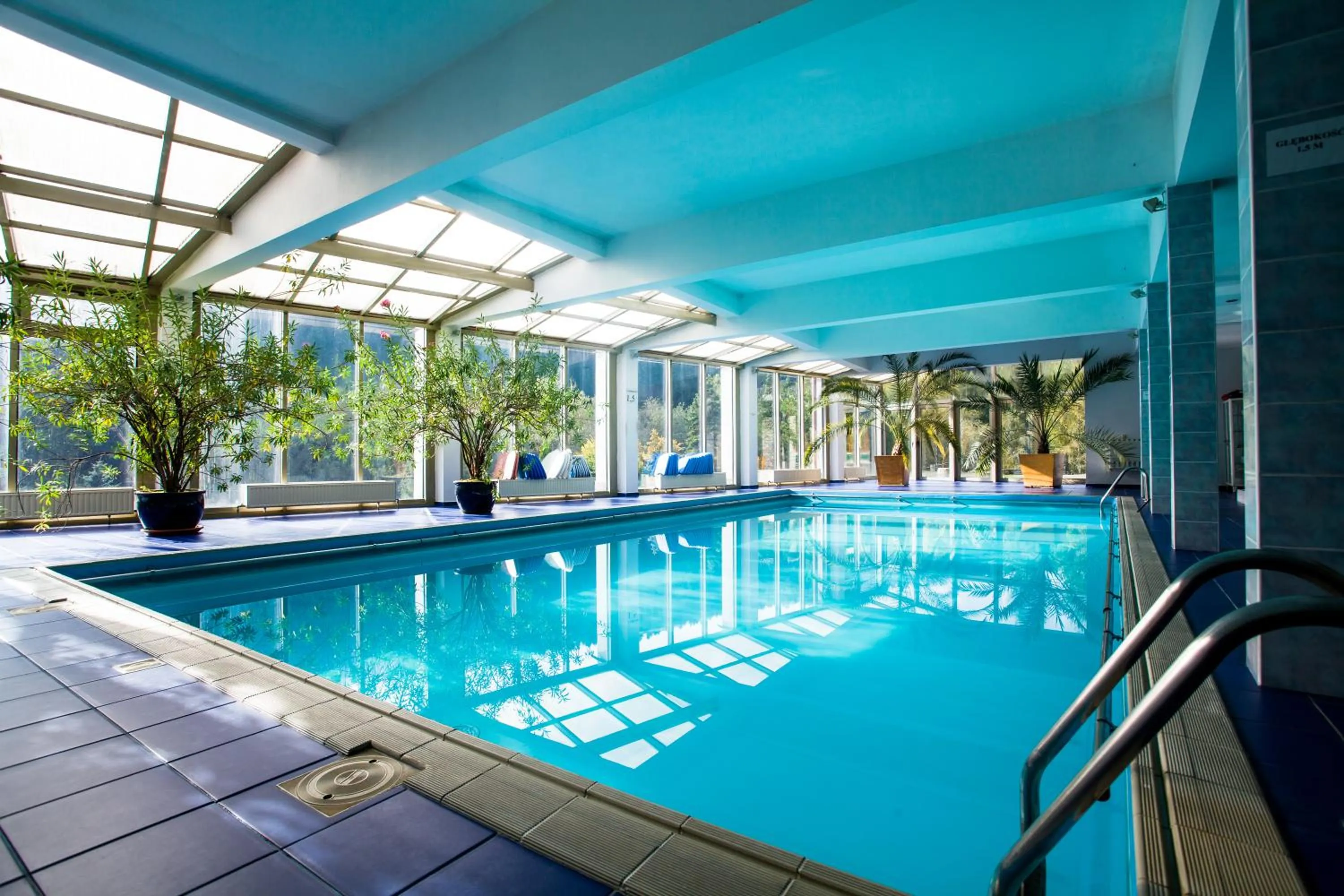 Swimming pool in Hotel***NAT Piwniczna Zdrój