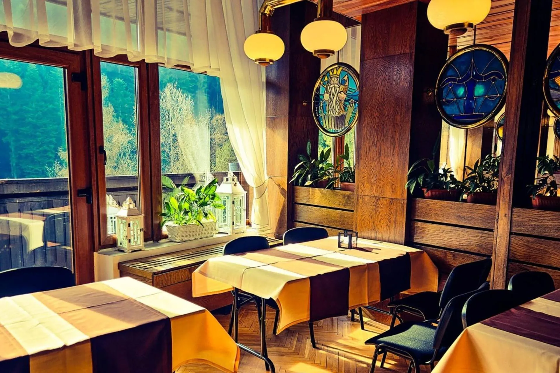 Restaurant/places to eat in Hotel***NAT Piwniczna Zdrój