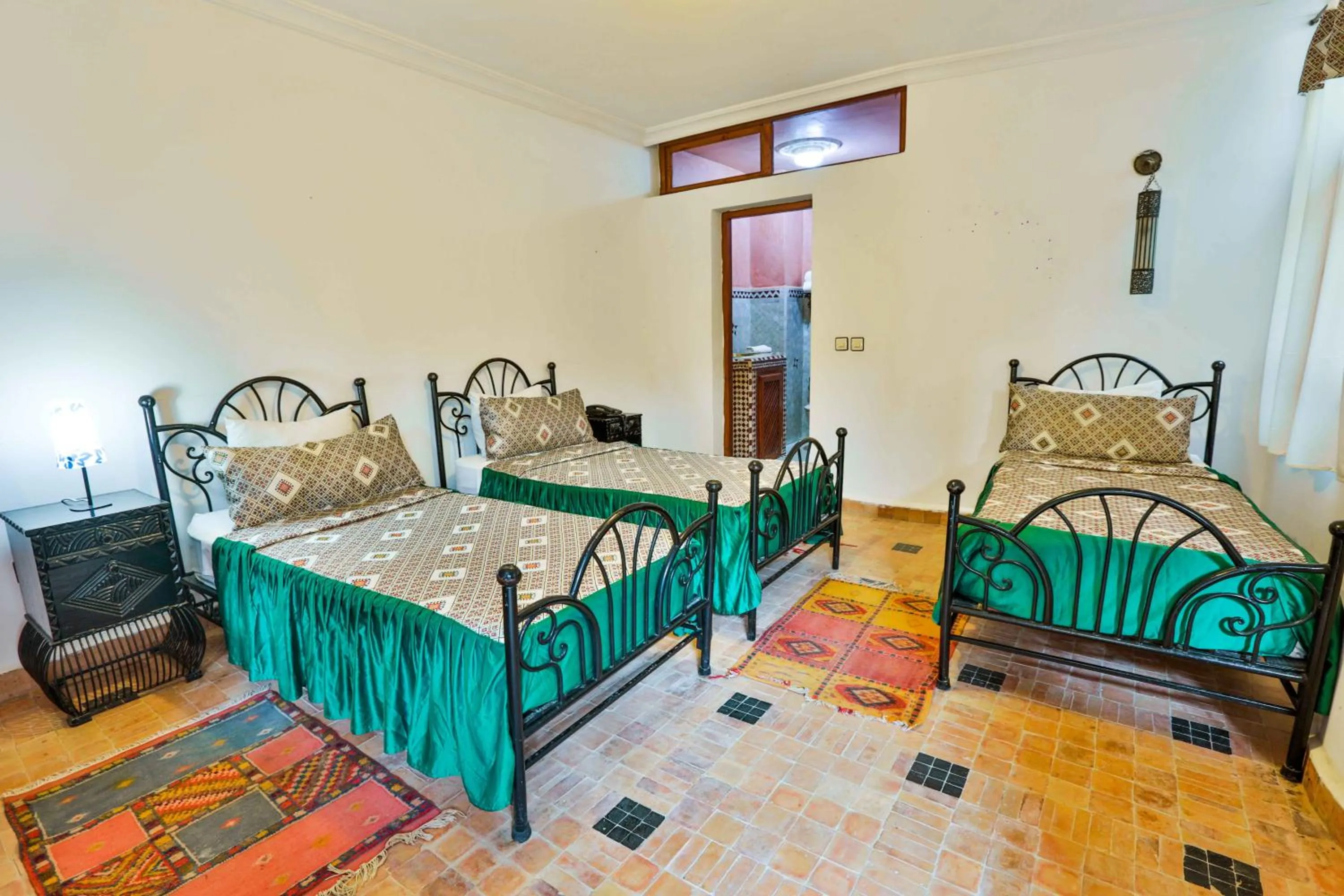 Bed in Riad Al khansaa