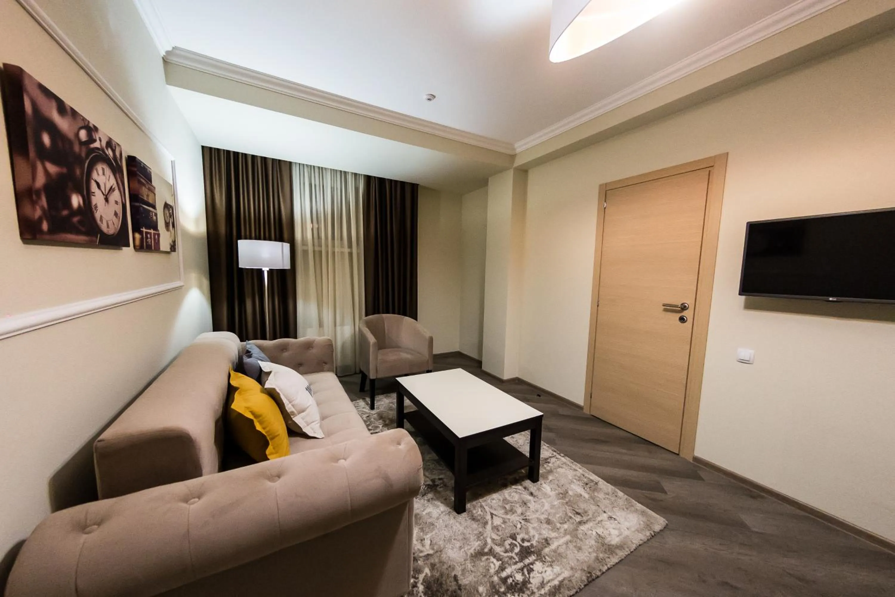 TV and multimedia in Mon Ami Villa