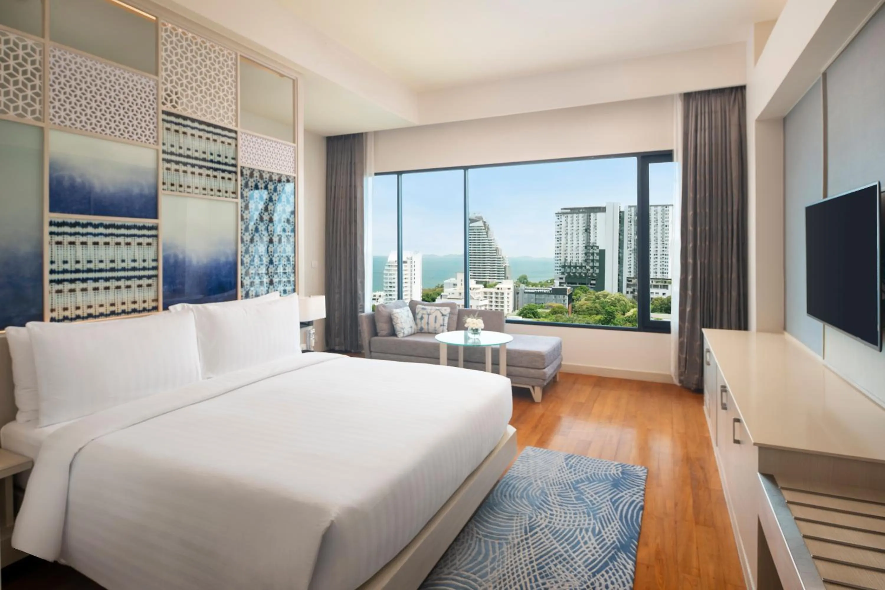 City view, Bed in Amari Pattaya