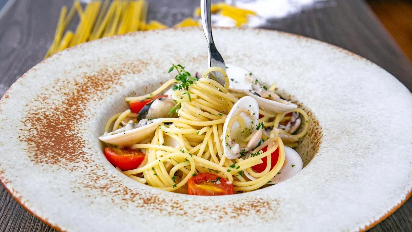 Restaurant/places to eat in Amari Pattaya