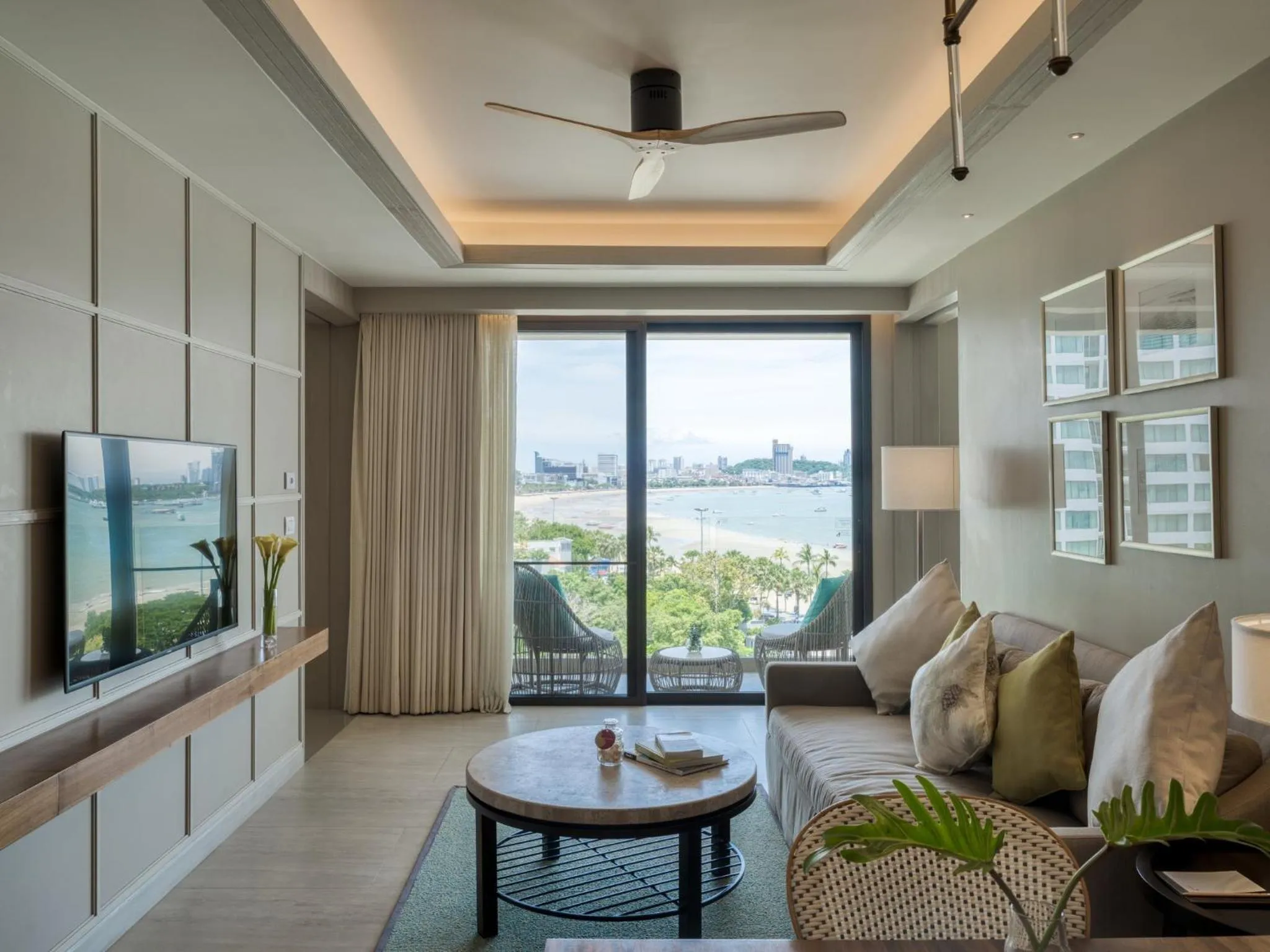 Photo of the whole room in Amari Pattaya