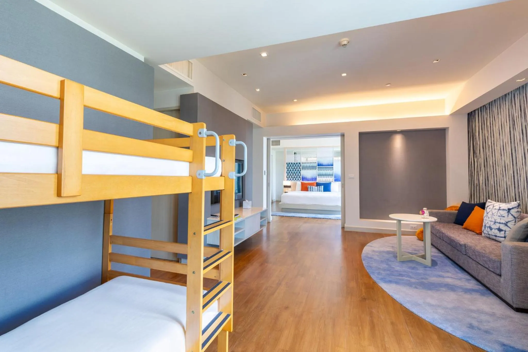 Photo of the whole room, Bed in Amari Pattaya