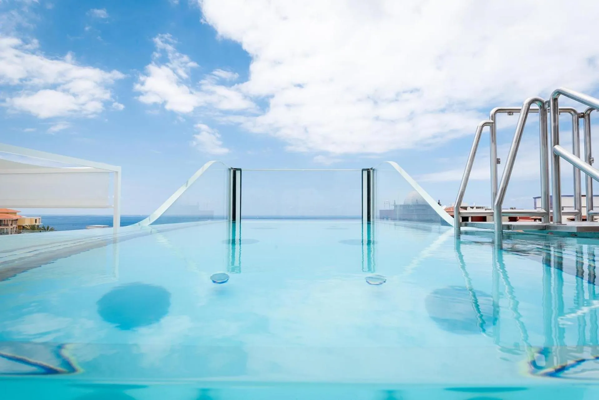 Spa and wellness centre/facilities in GF Victoria