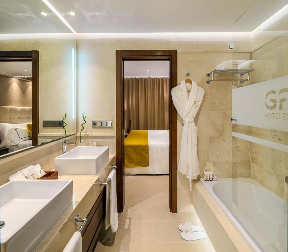 Shower in GF Victoria