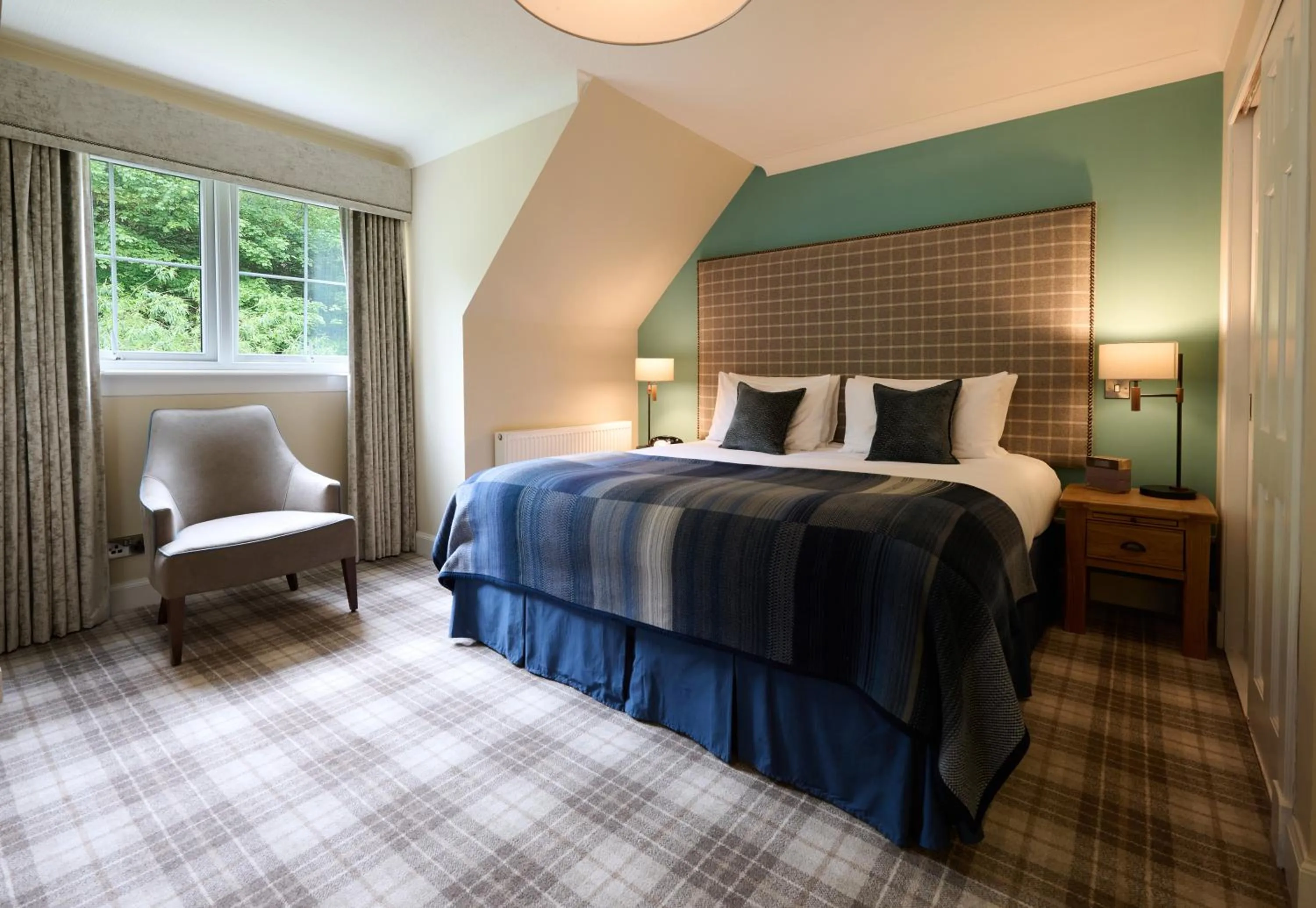 Bed in Murrayshall Country Estate