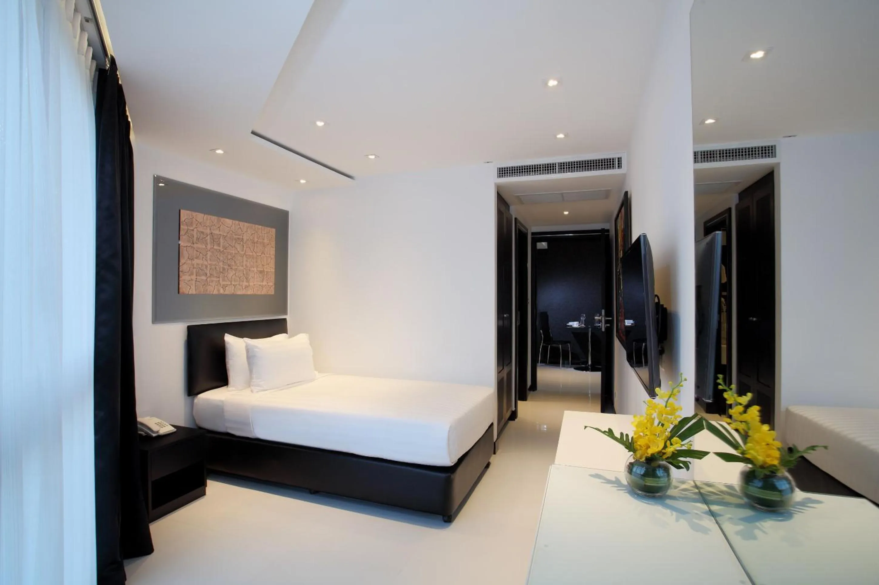 Bedroom, Bed in Nova Suites Pattaya by Compass Hospitality
