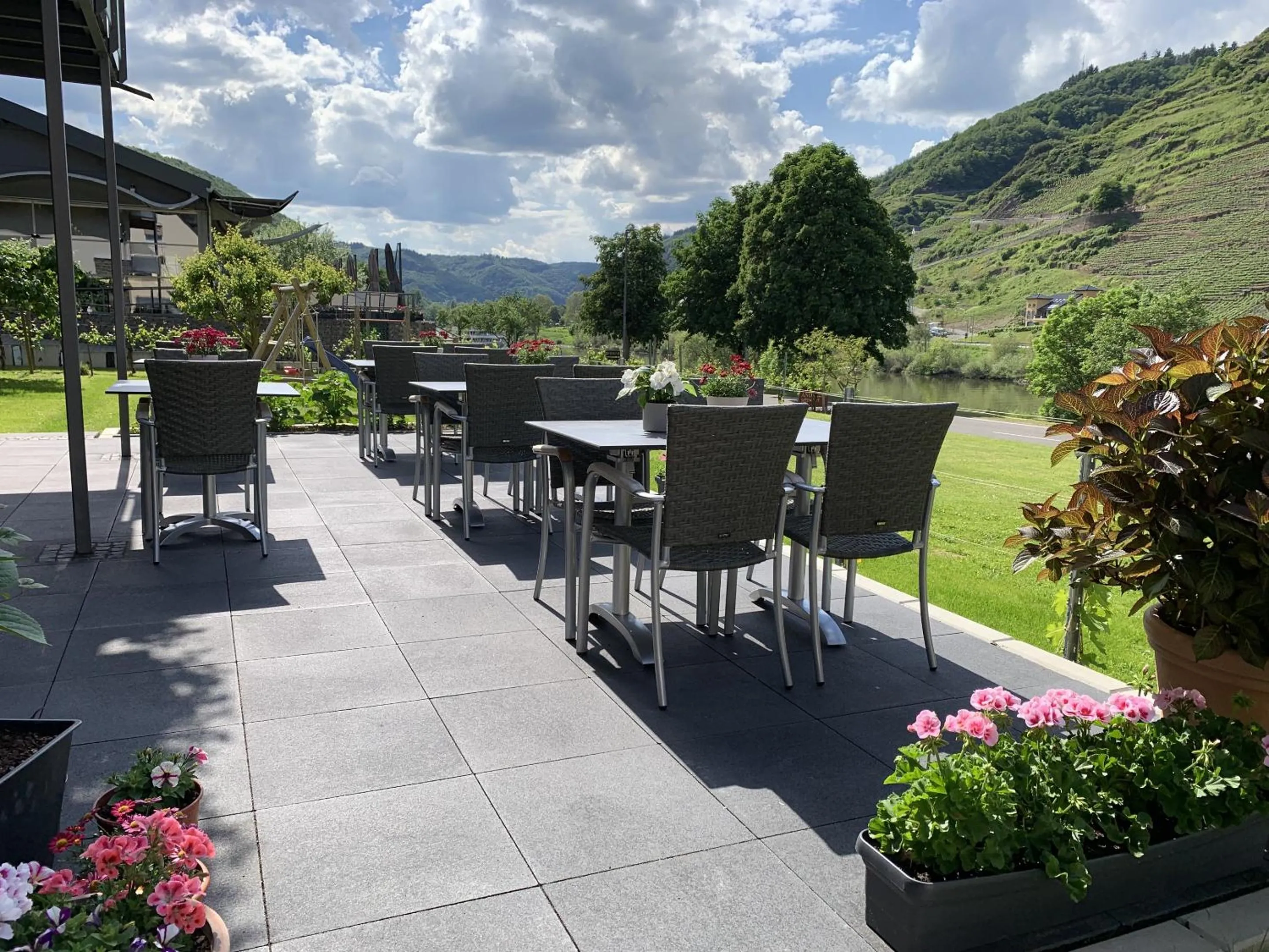 Patio in Weinbergs Loge