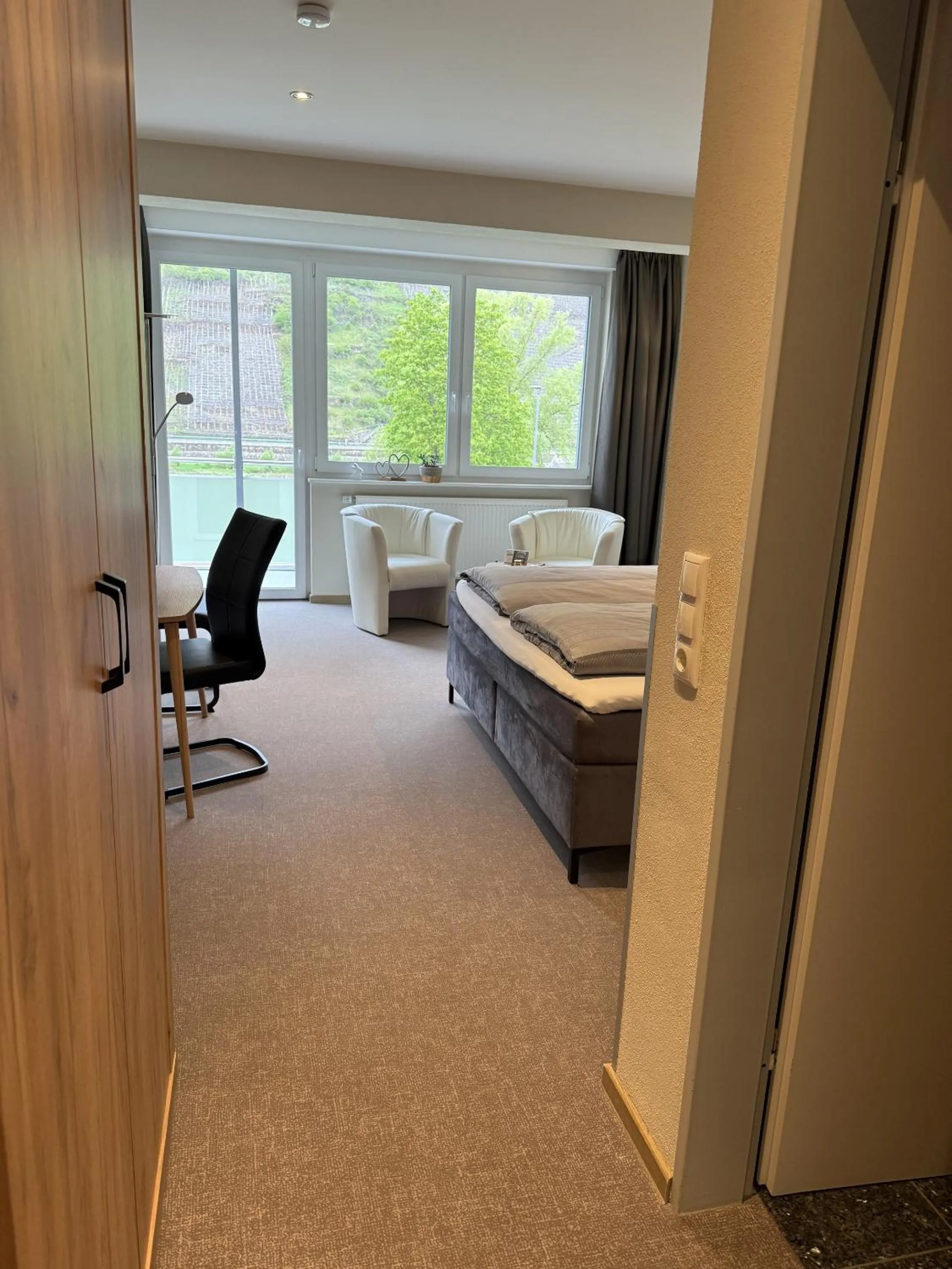 Bedroom, Bed in Weinbergs Loge
